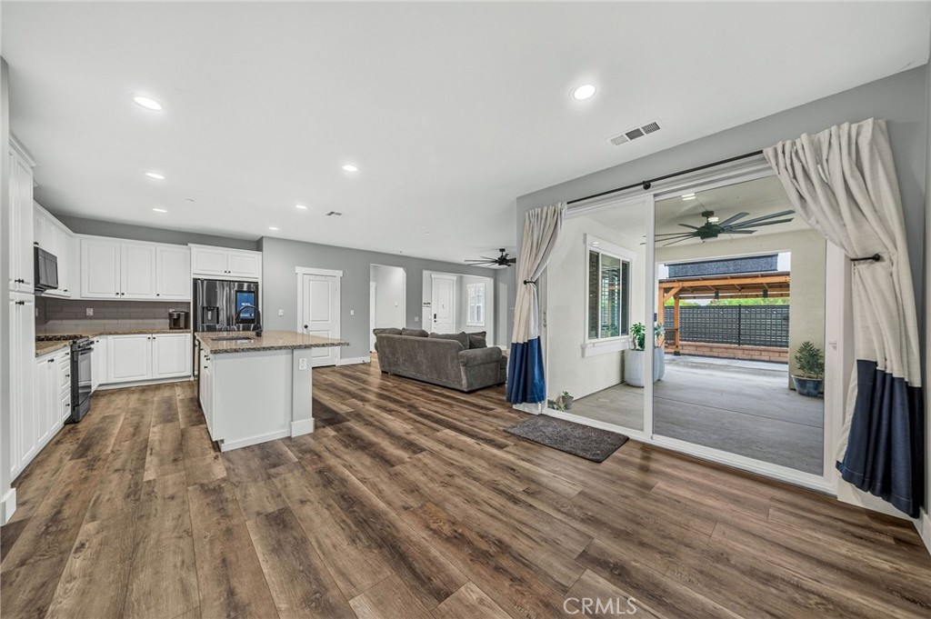 24537 Stargazer Way