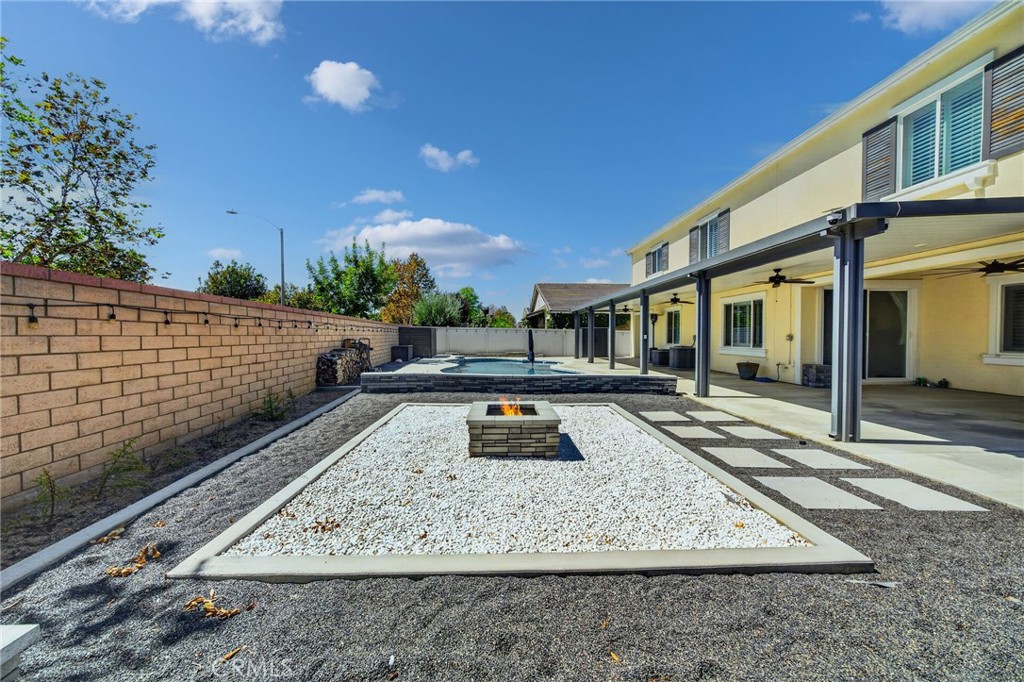 24537 Stargazer Way