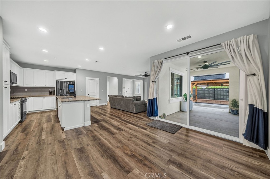 24537 Stargazer Way