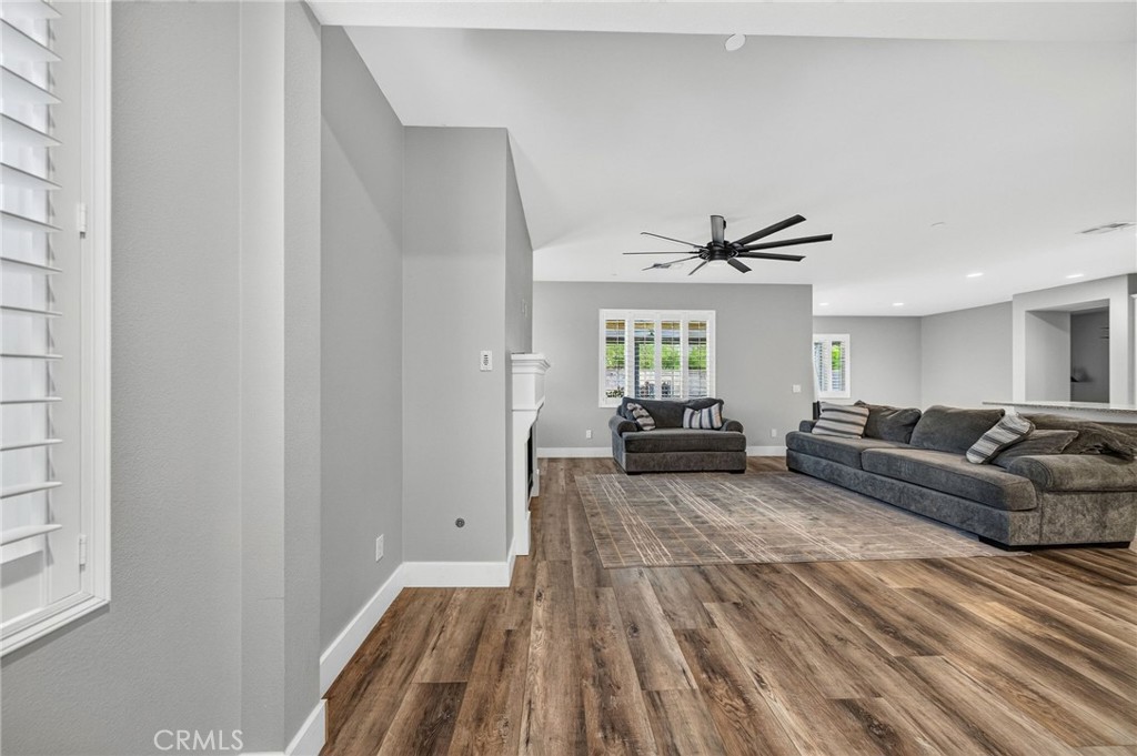 24537 Stargazer Way