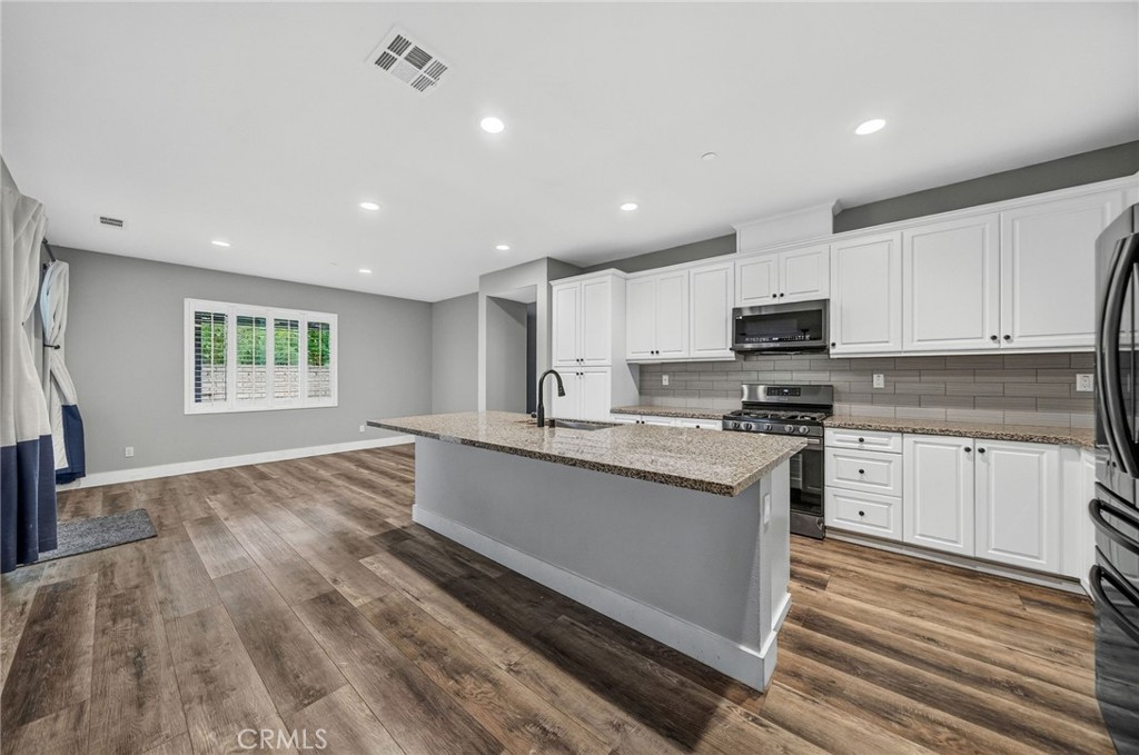 24537 Stargazer Way