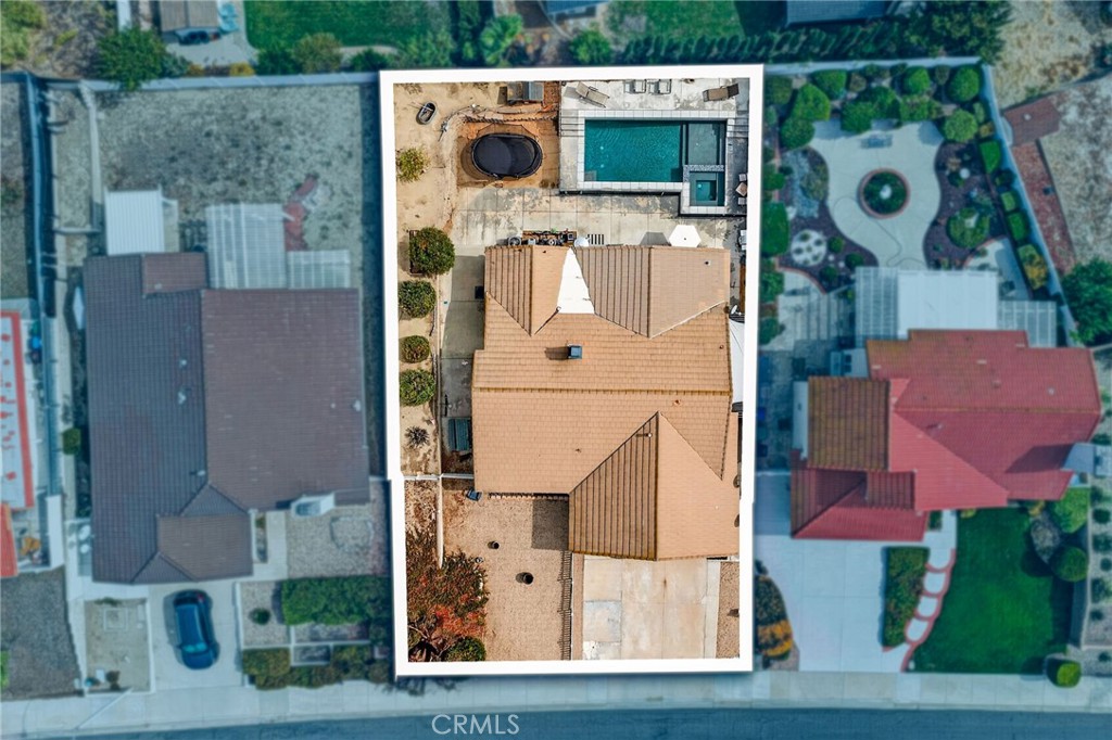 25992 Country Walk Lane