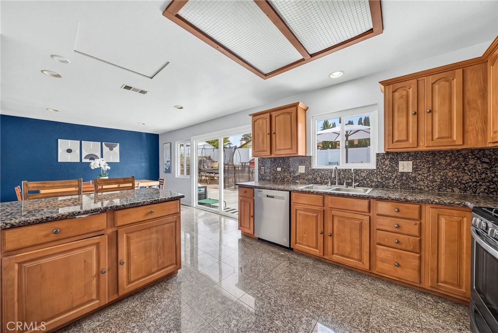 25992 Country Walk Lane