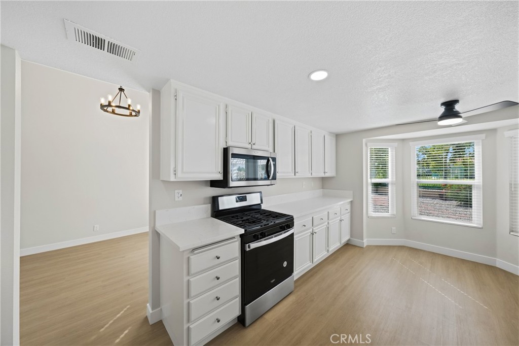 30055 Calle Belcanto