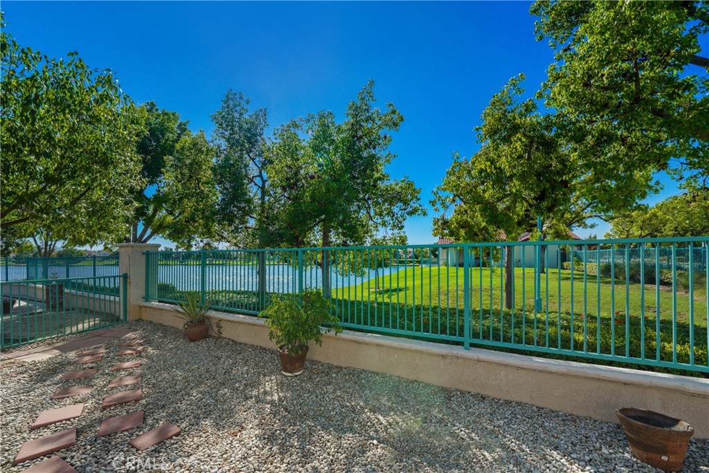 30055 Calle Belcanto