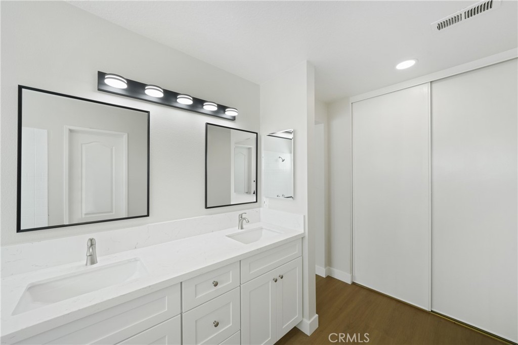 30055 Calle Belcanto