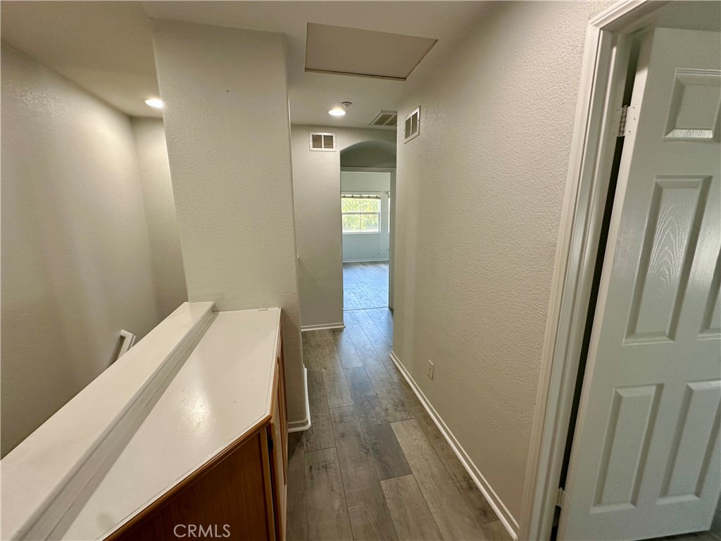 25192 Meadow Walk 1
