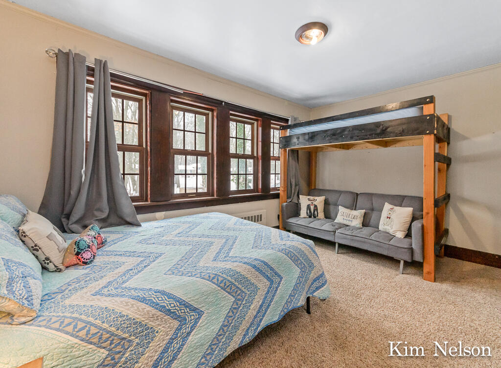 1423 Carleton Street