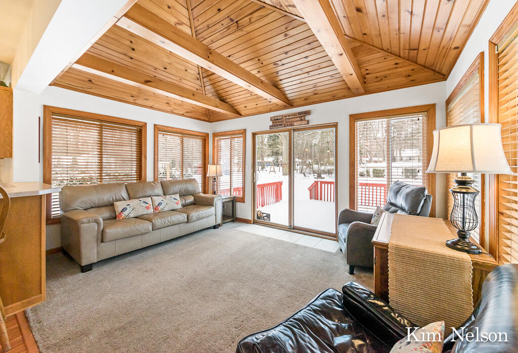 1423 Carleton Street