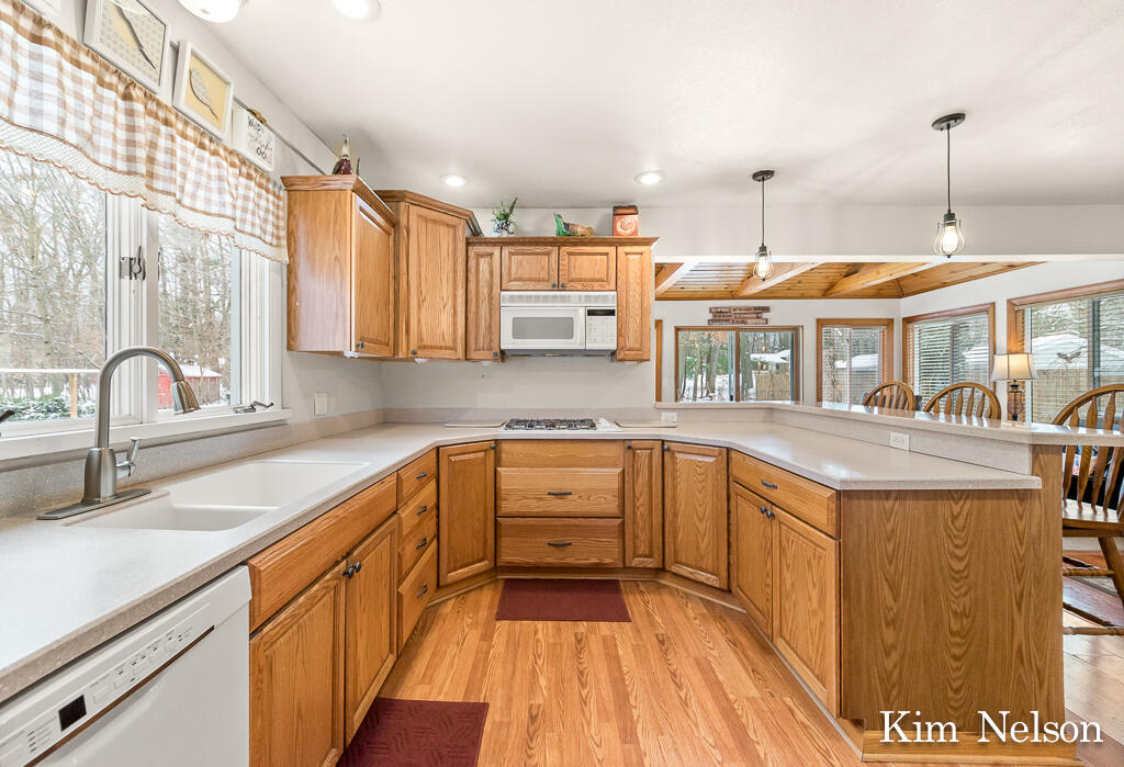 1423 Carleton Street