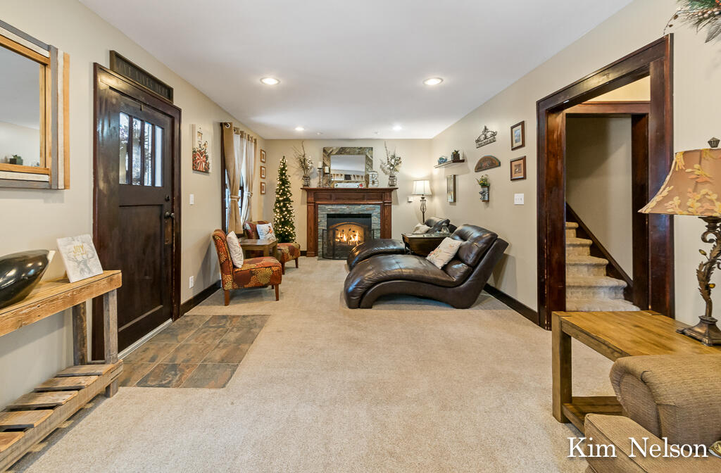 1423 Carleton Street