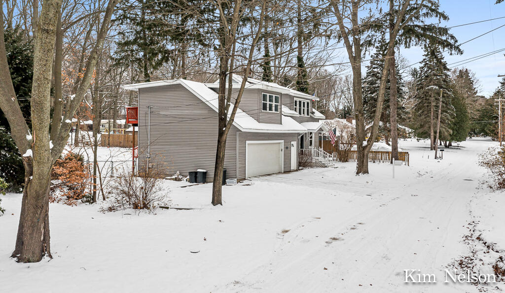 1423 Carleton Street