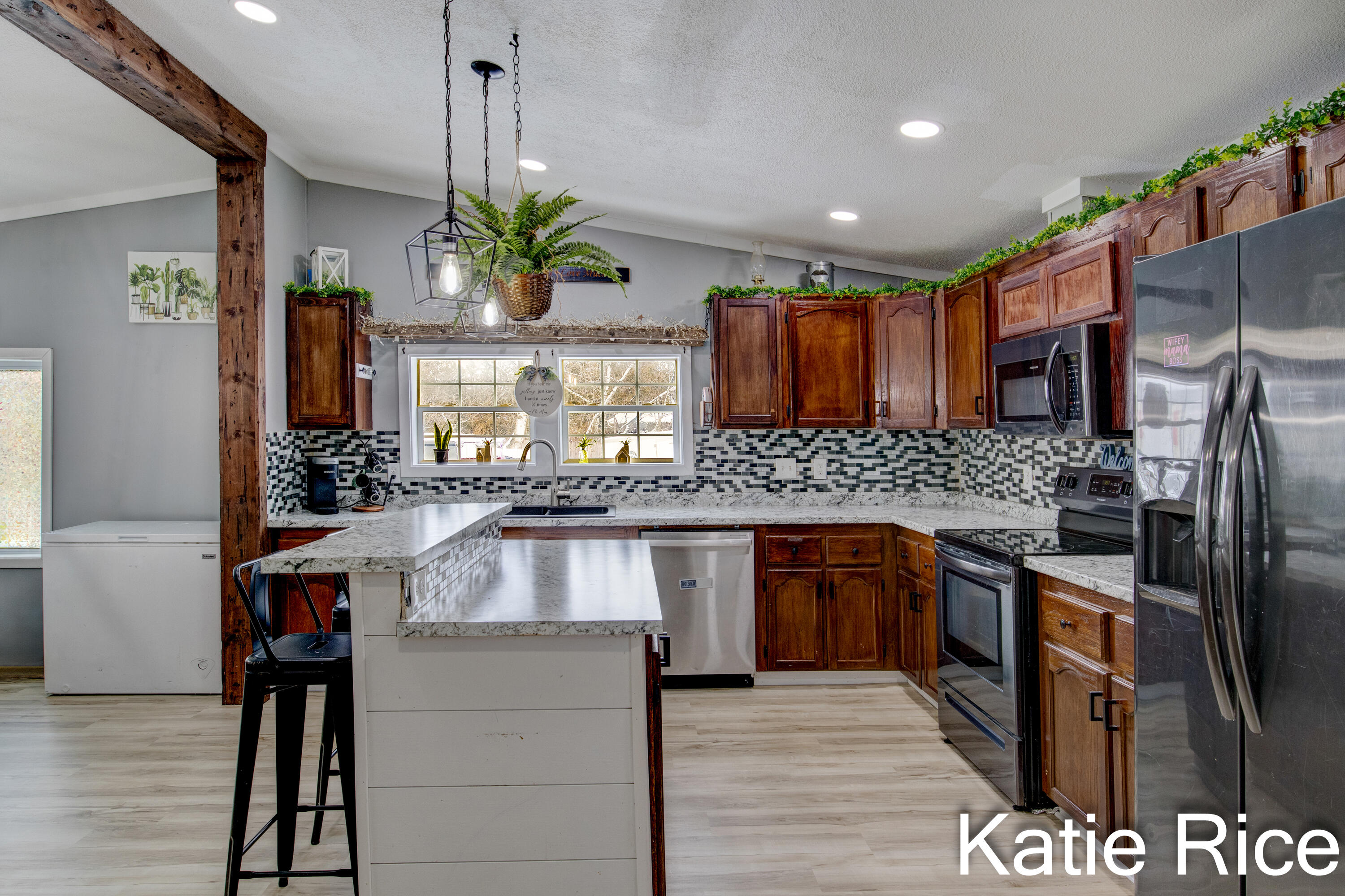 7110 Meinert Park Road