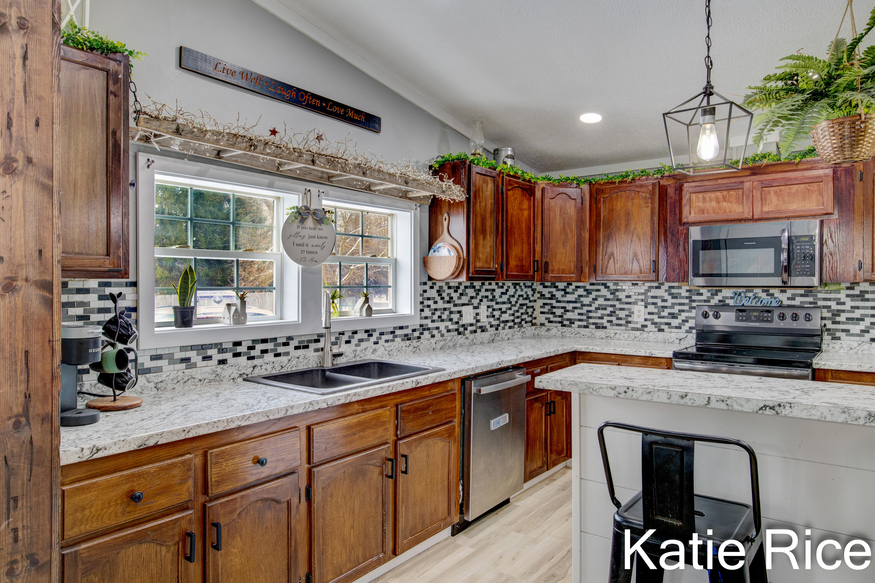 7110 Meinert Park Road