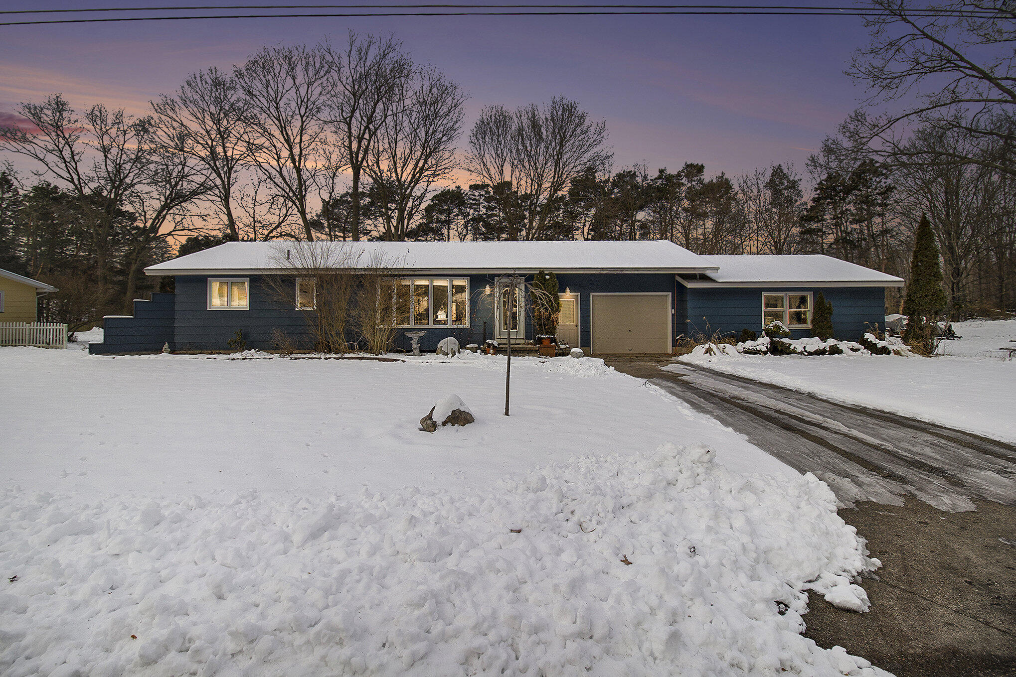 9077 Pinebrook Drive