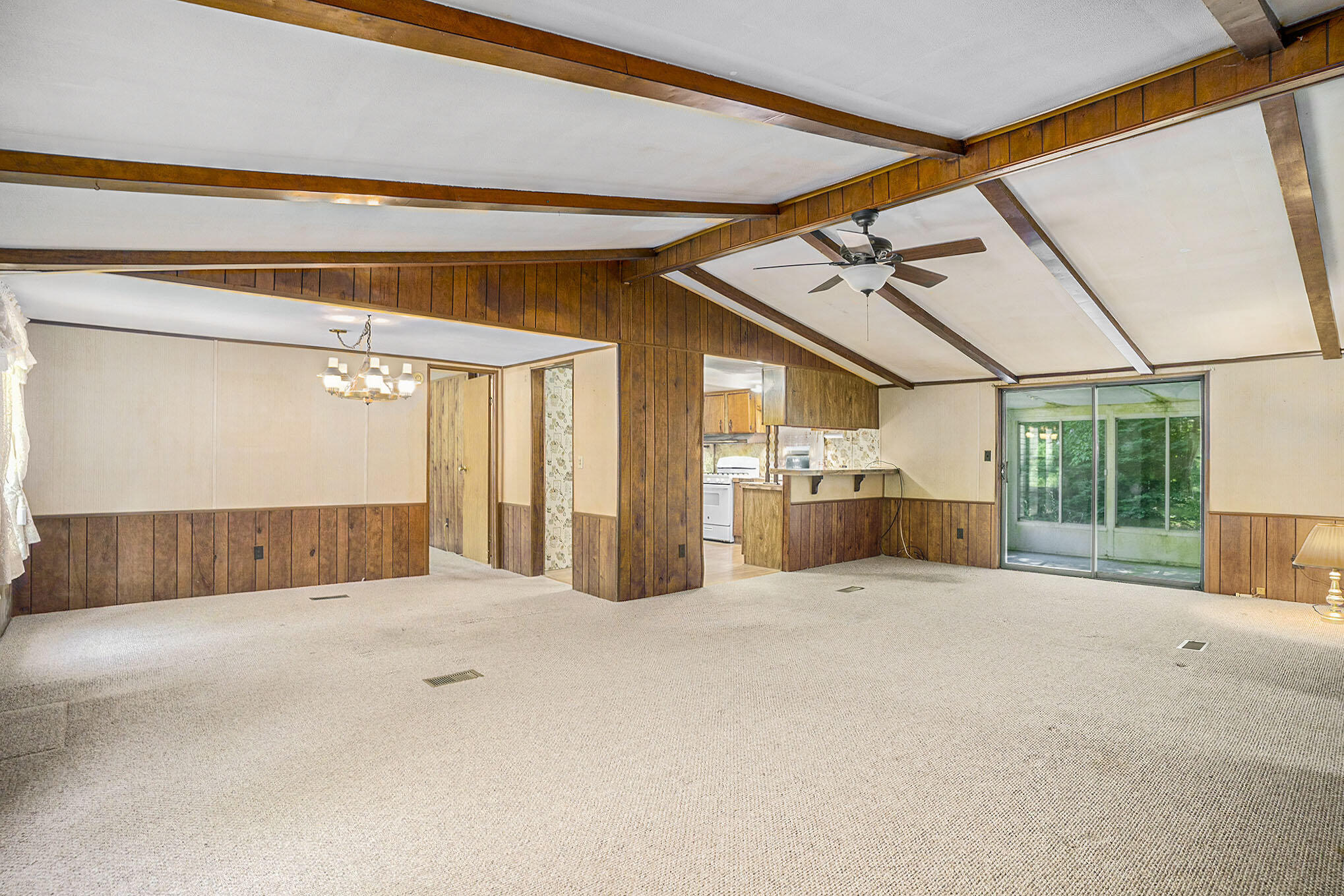 3737 Cloverville Road