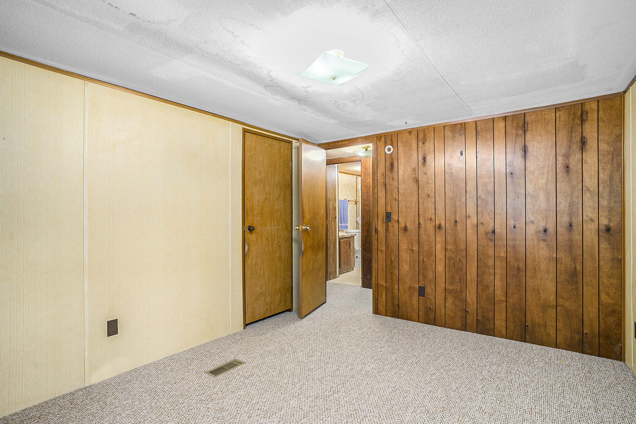 3737 Cloverville Road