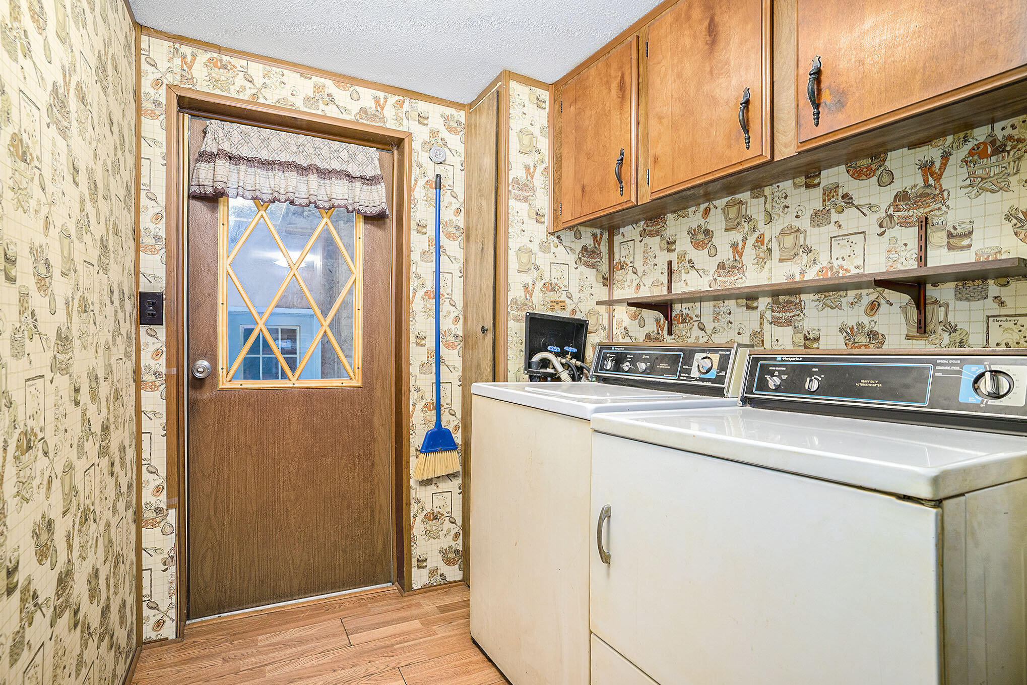 3737 Cloverville Road