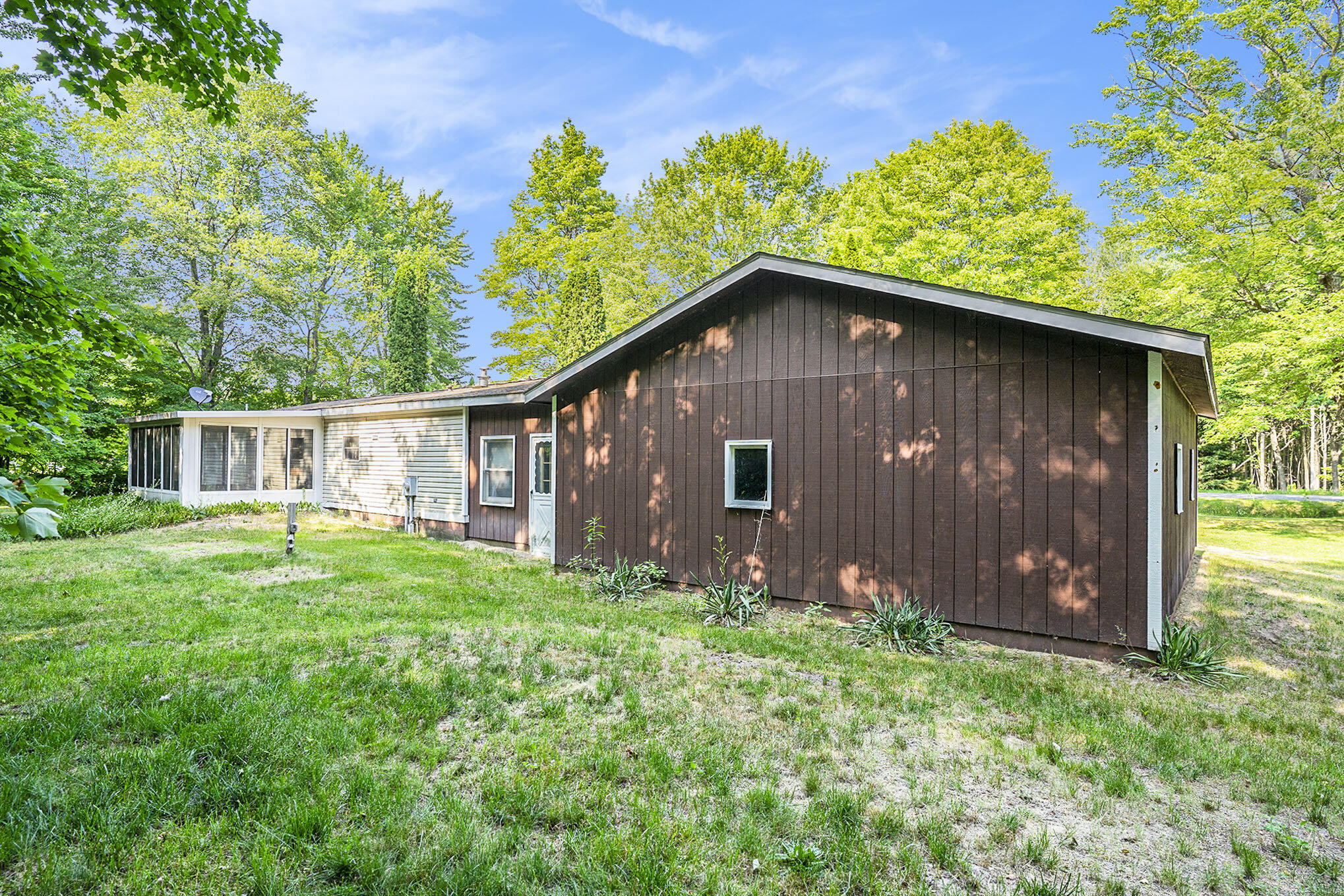 3737 Cloverville Road