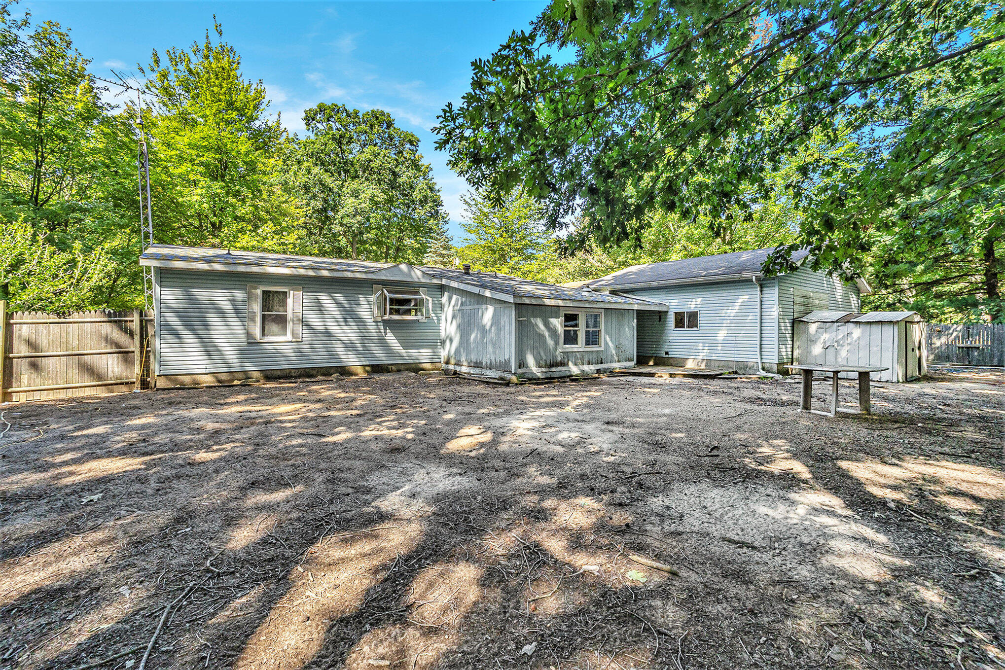 1450 N Peterson Road