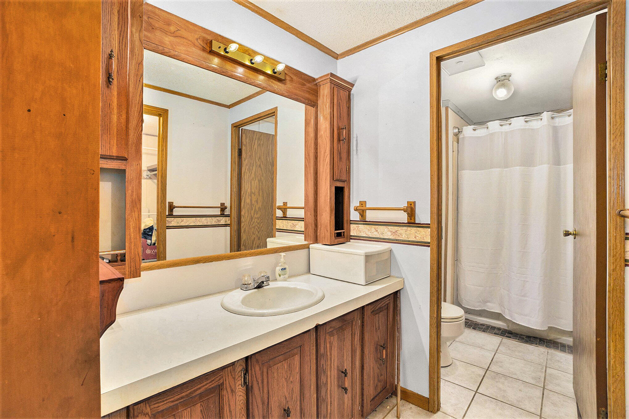 1450 N Peterson Road