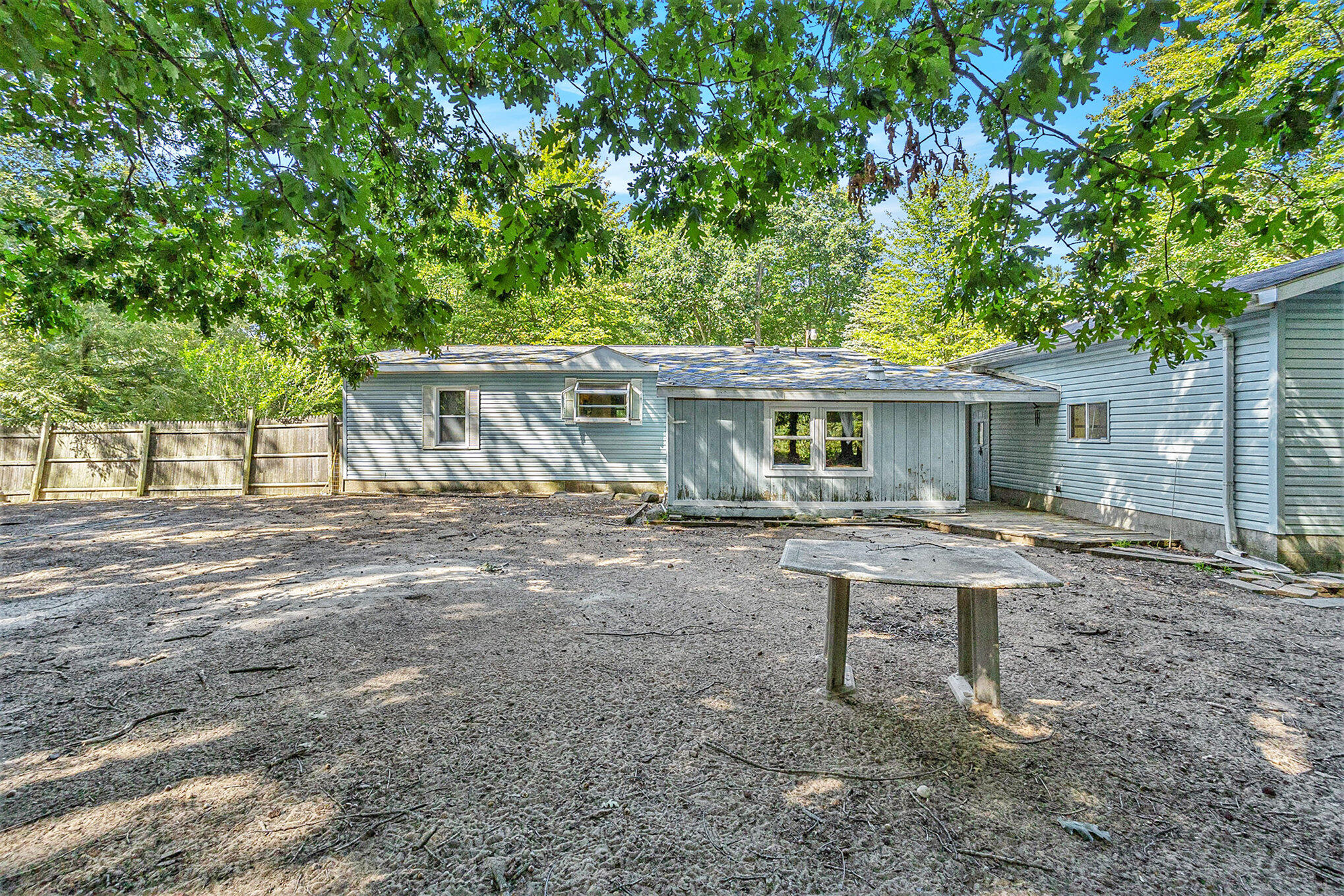 1450 N Peterson Road