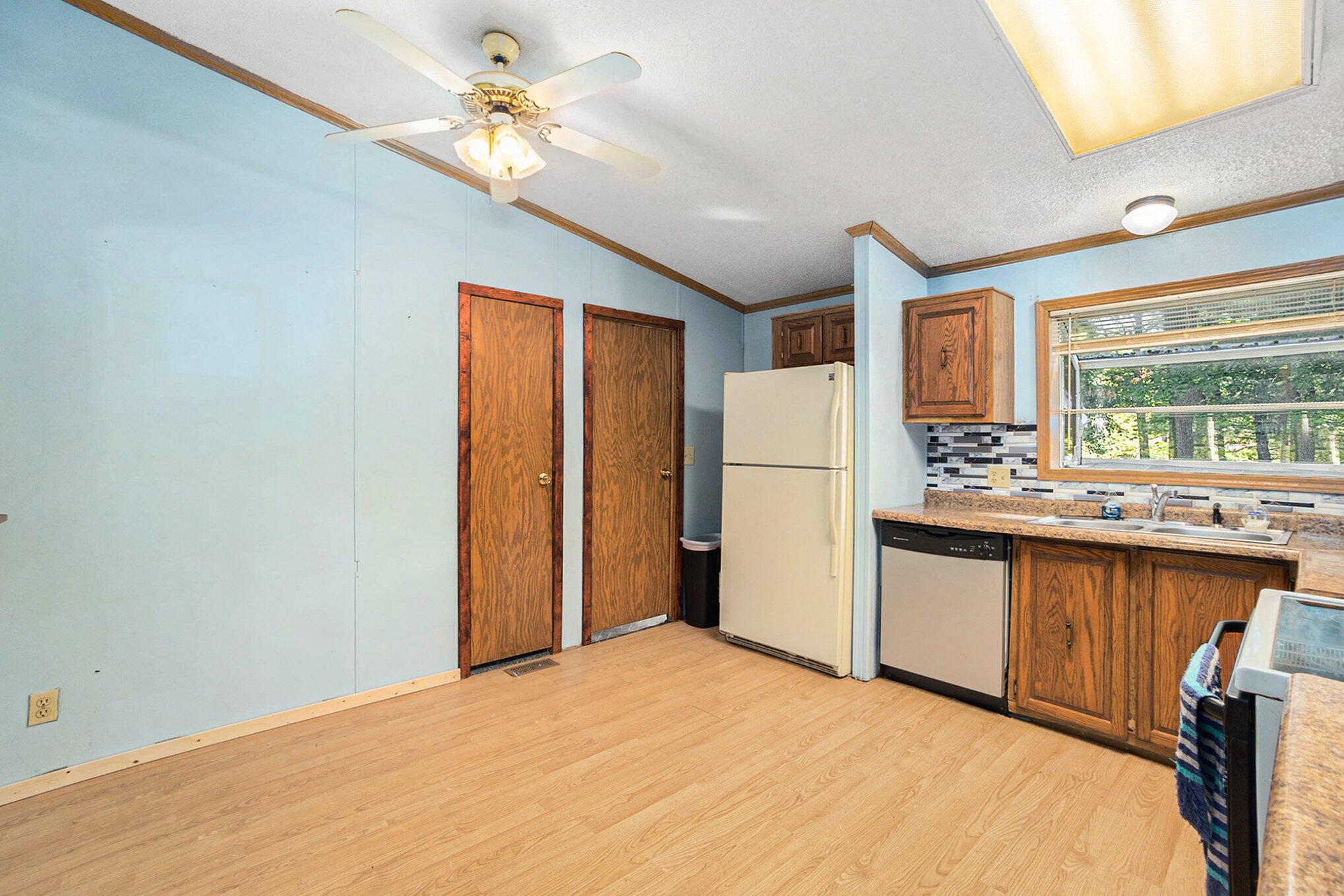 1450 N Peterson Road