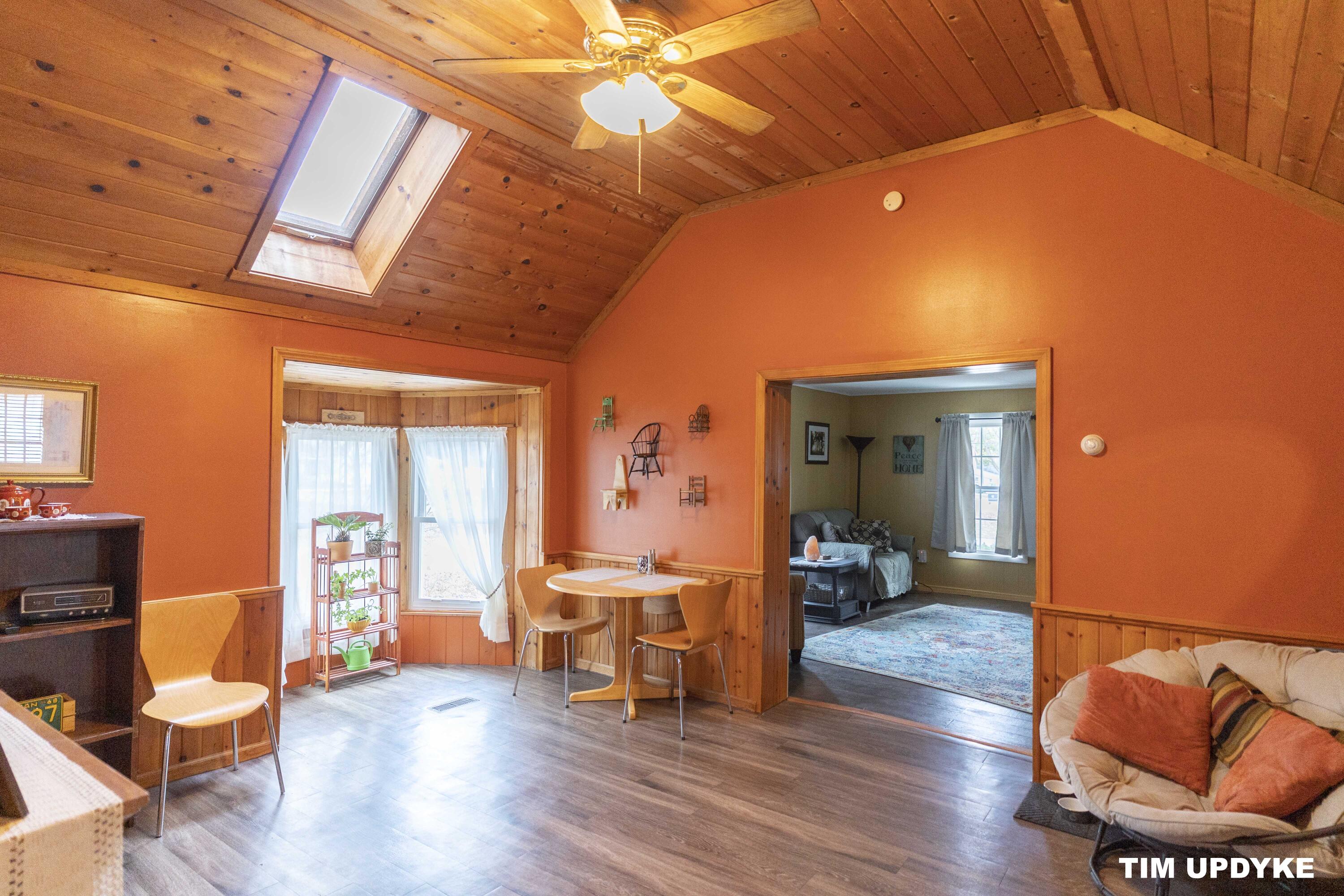 4946 Onsikamme Street