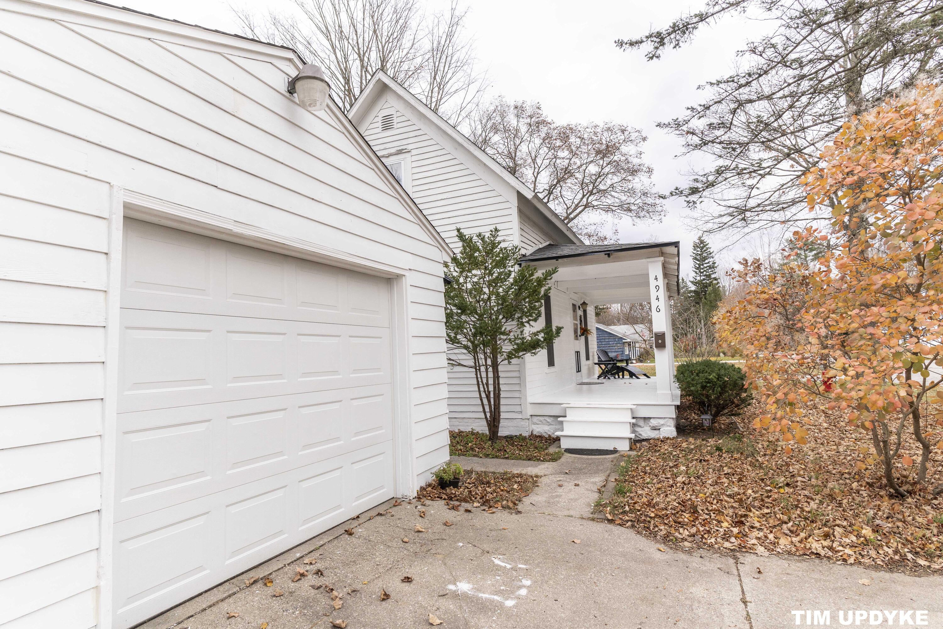 4946 Onsikamme Street