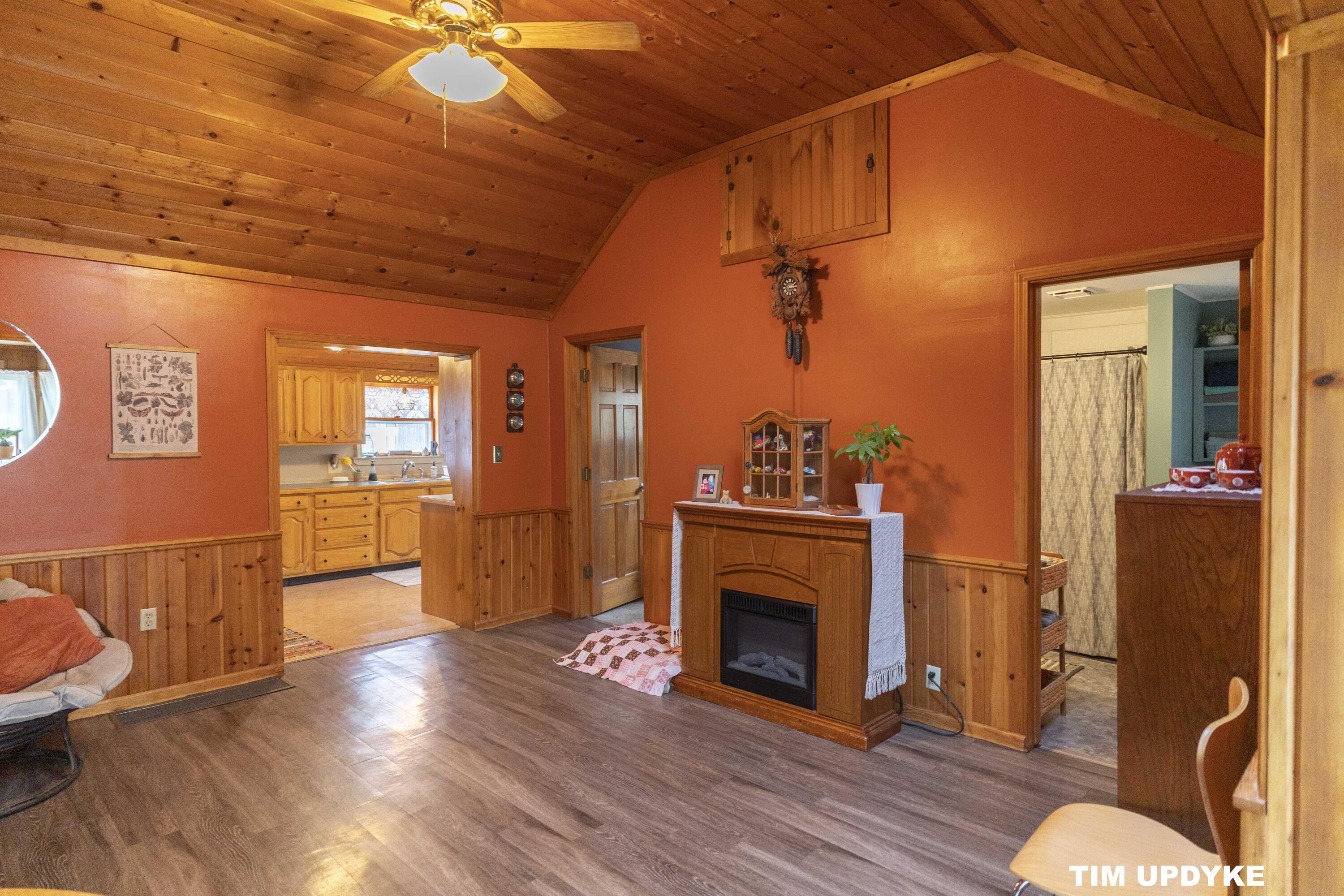 4946 Onsikamme Street