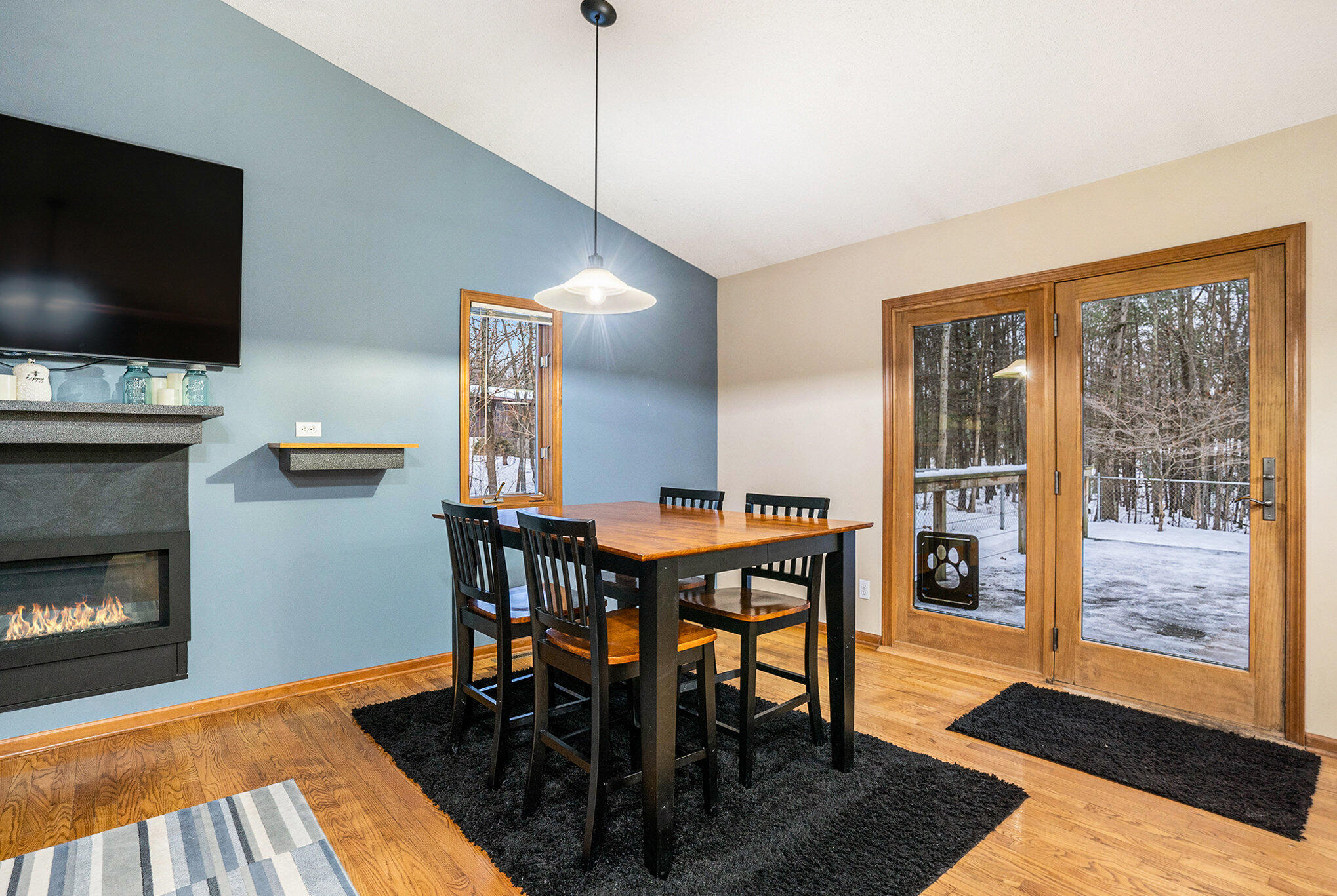 1453 N Peterson Road