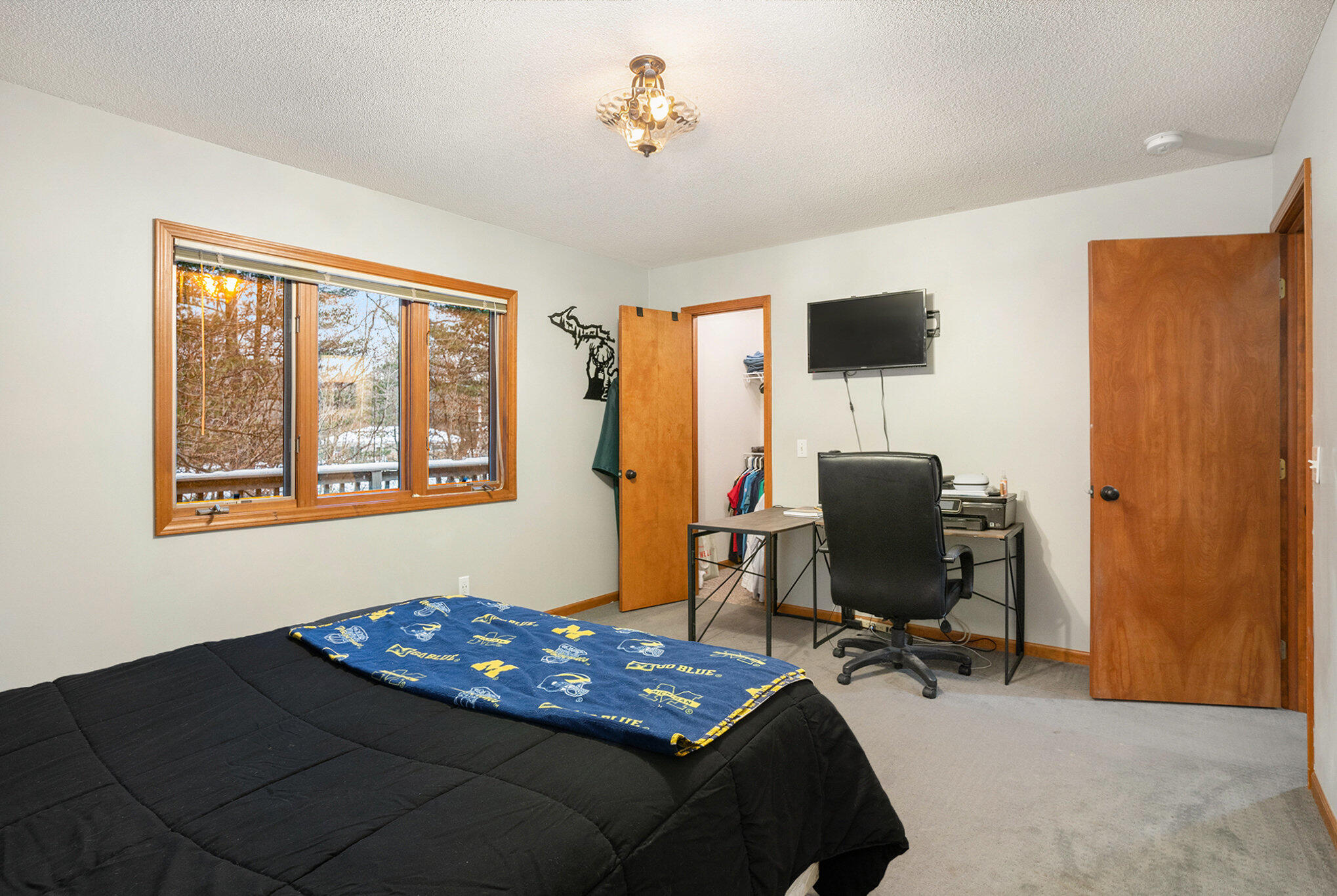 1453 N Peterson Road