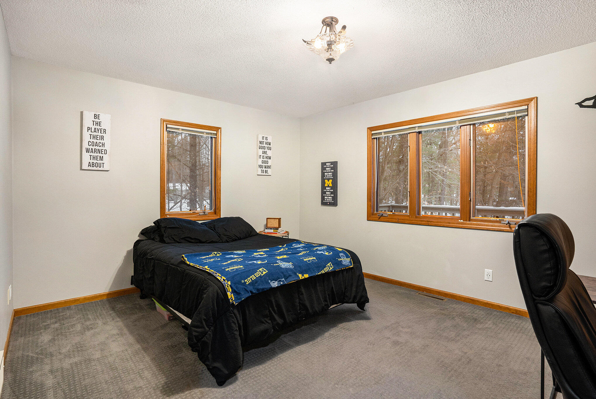 1453 N Peterson Road