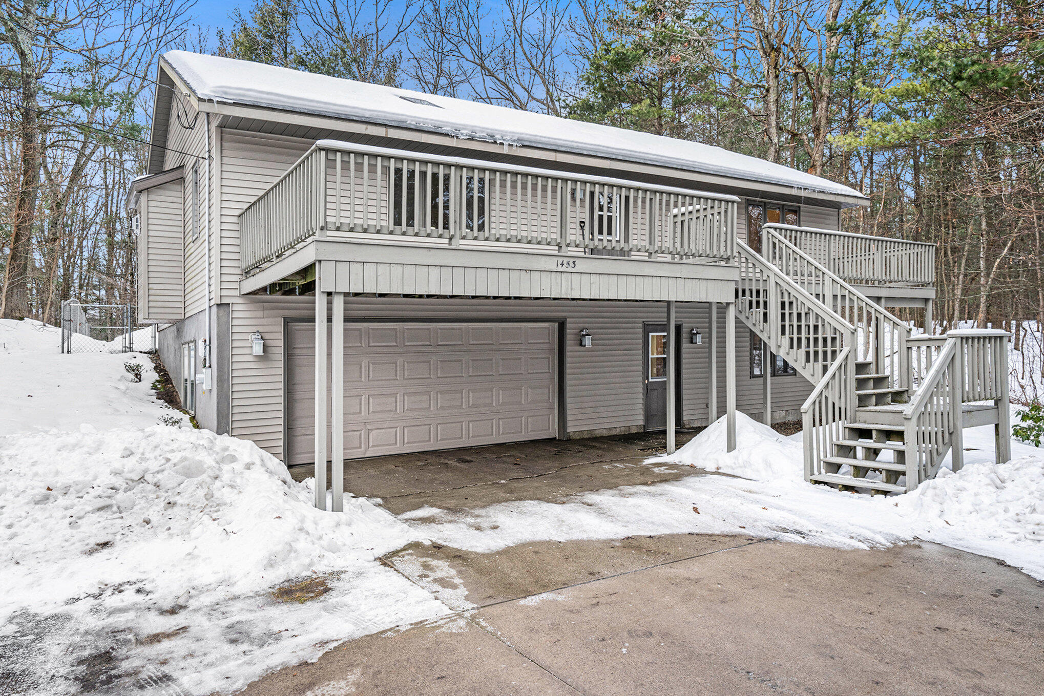 1453 N Peterson Road