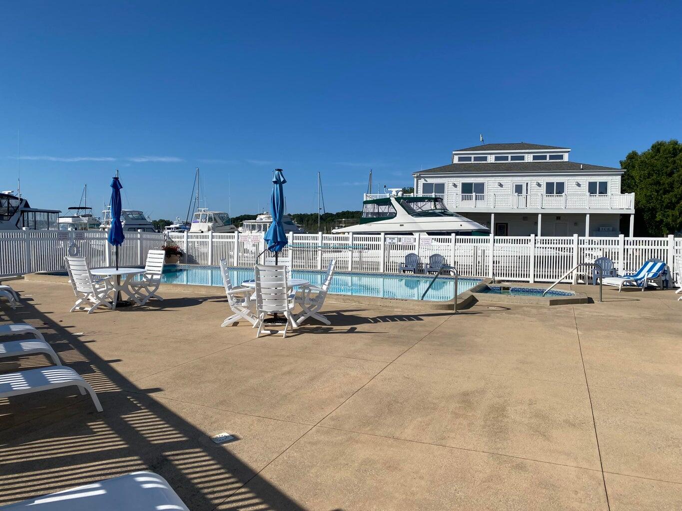 8572 Ellenwood Drive, Dock A Slip 139