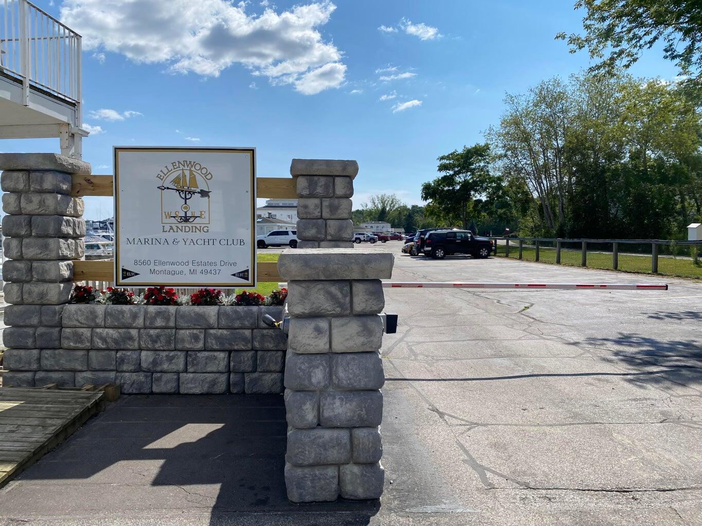 8572 Ellenwood Drive, Dock A Slip 139