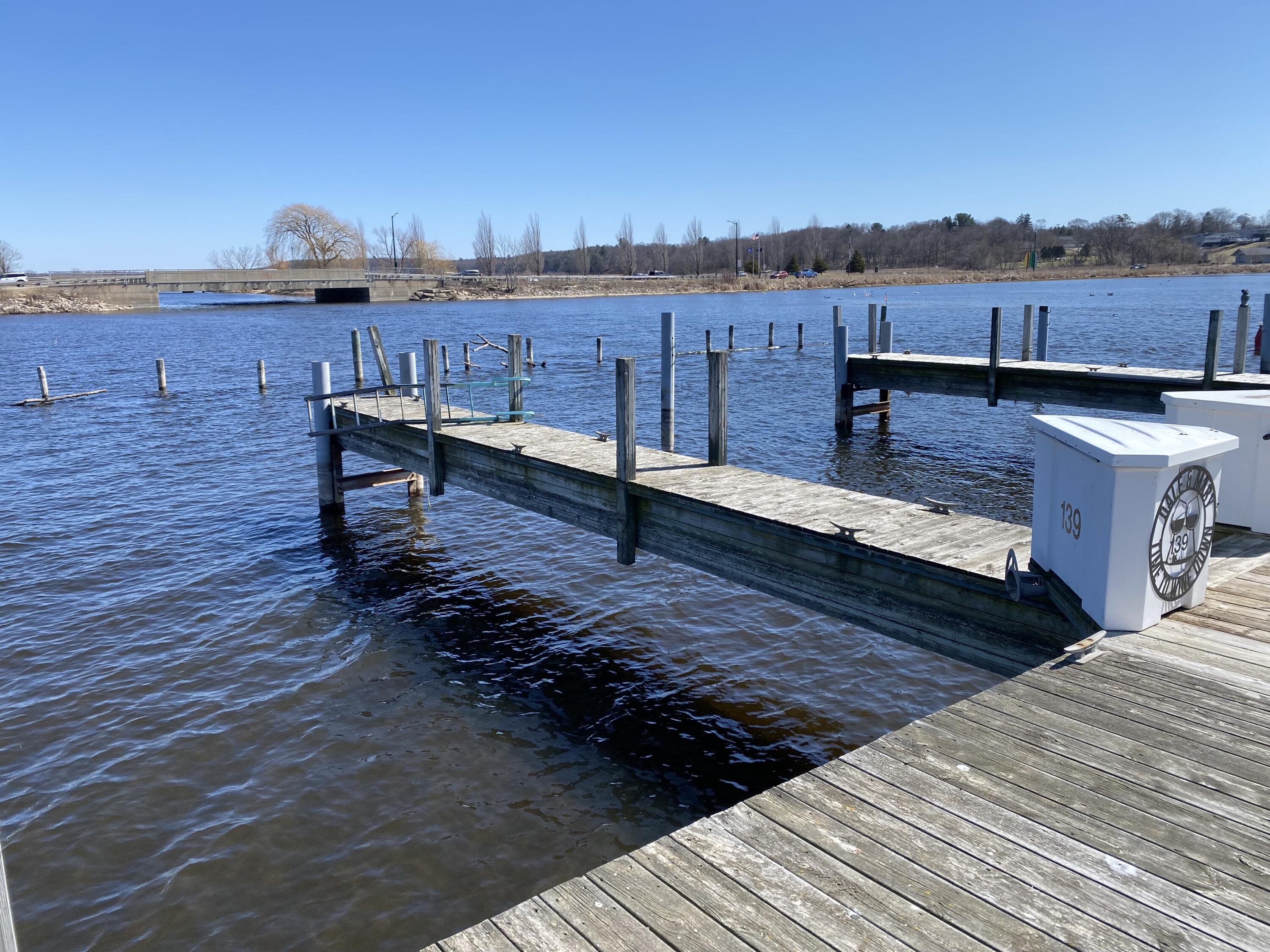 8572 Ellenwood Drive, Dock A Slip 139