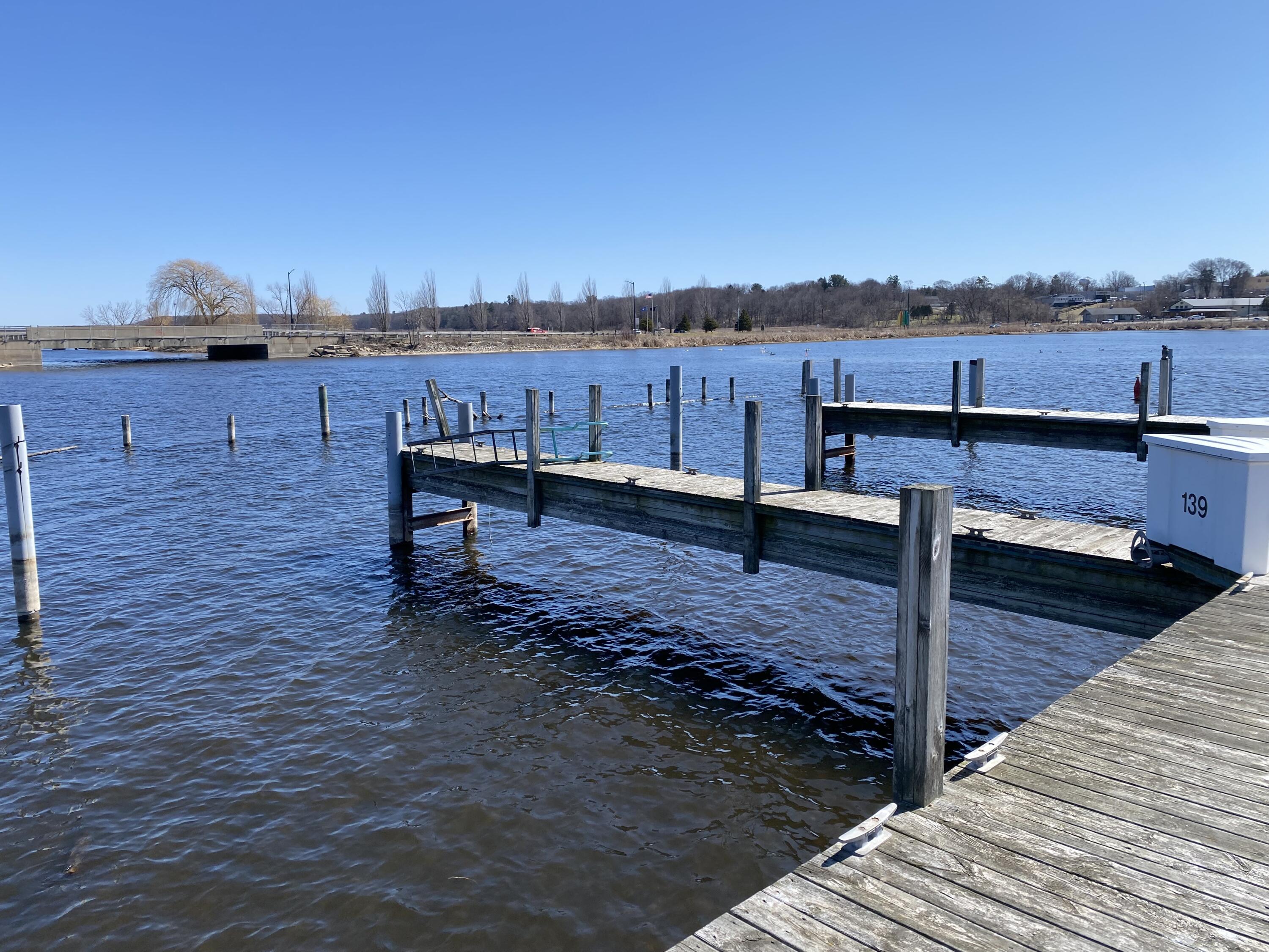 8572 Ellenwood Drive, Dock A Slip 139