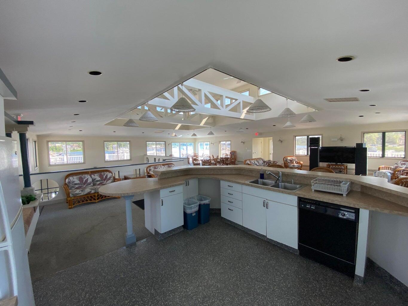 8572 Ellenwood Drive, Dock A Slip 139