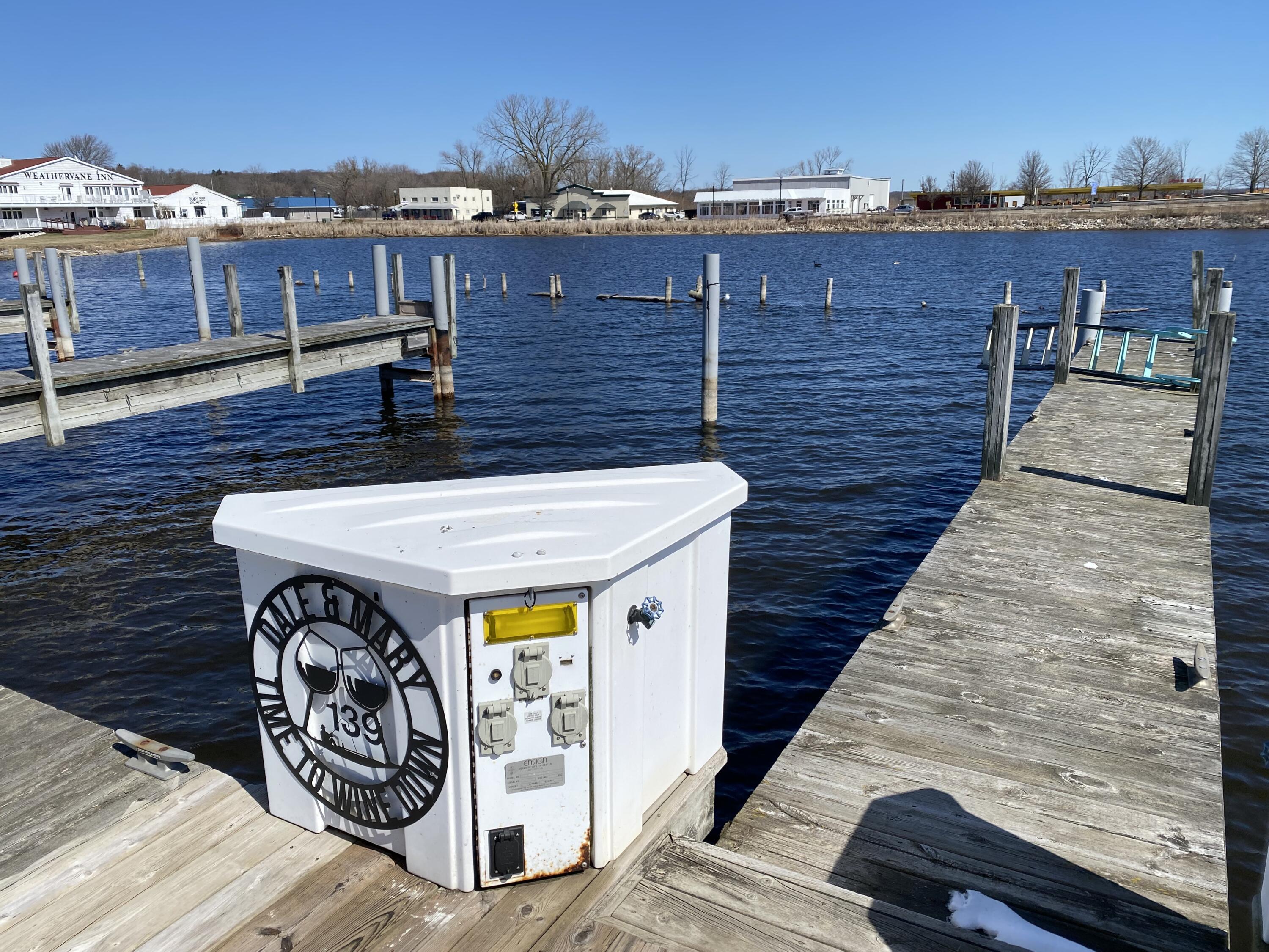 8572 Ellenwood Drive, Dock A Slip 139