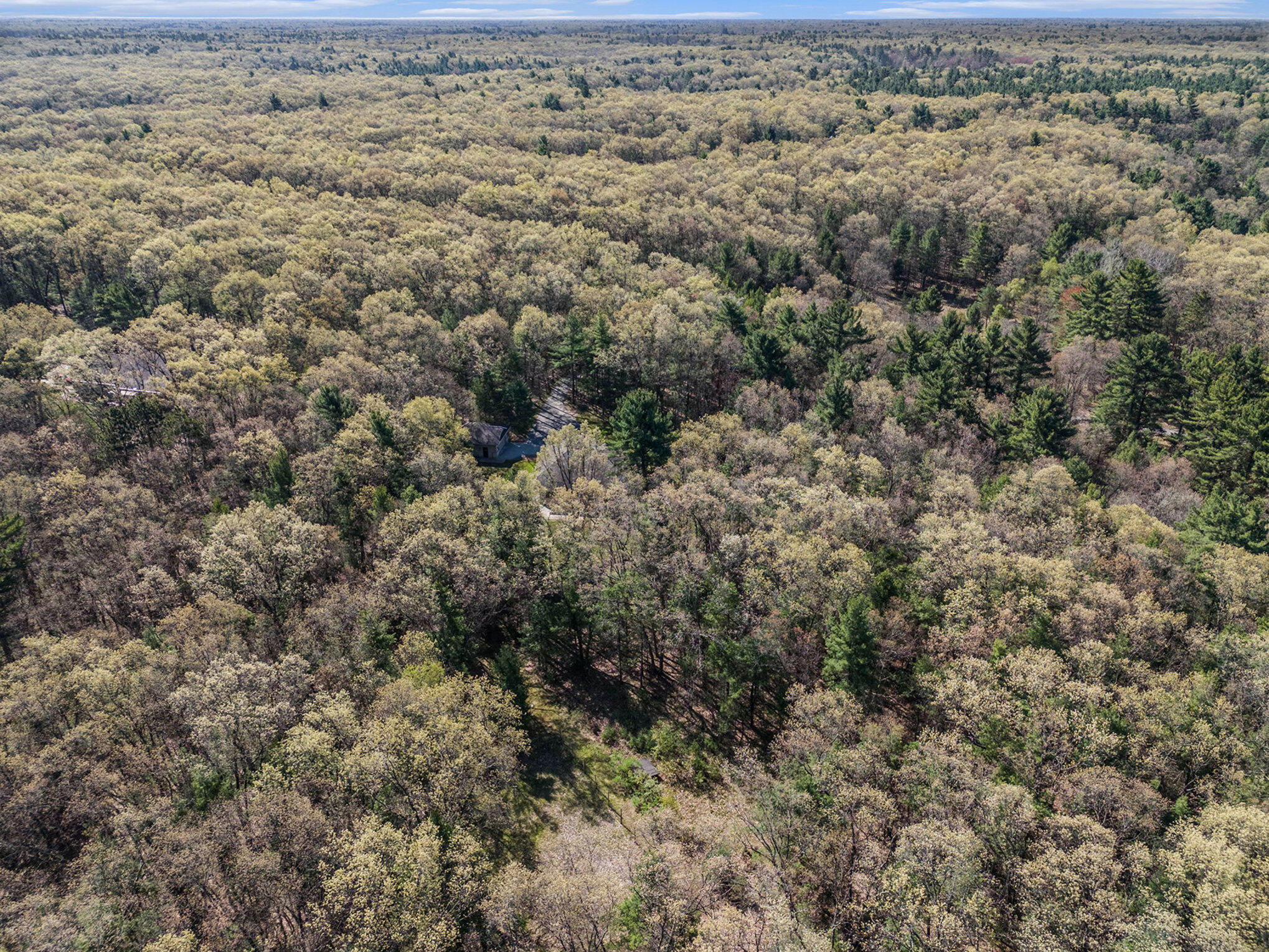 999 Holton Whitehall Road