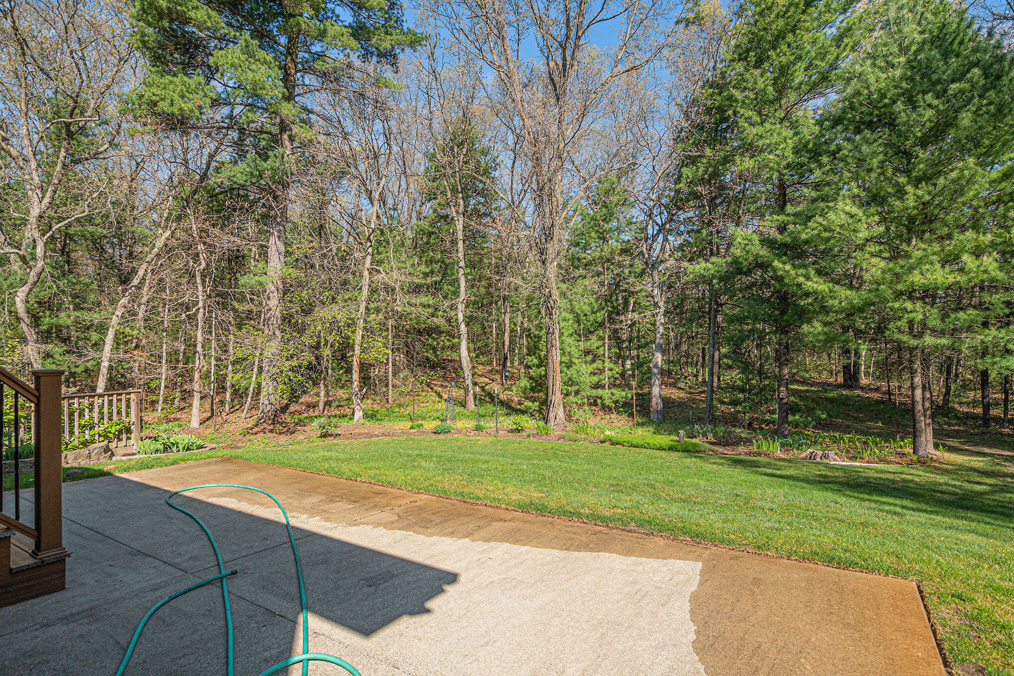 999 Holton Whitehall Road