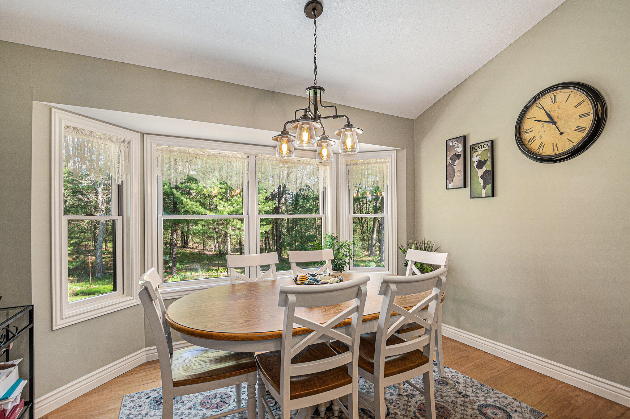 999 Holton Whitehall Road