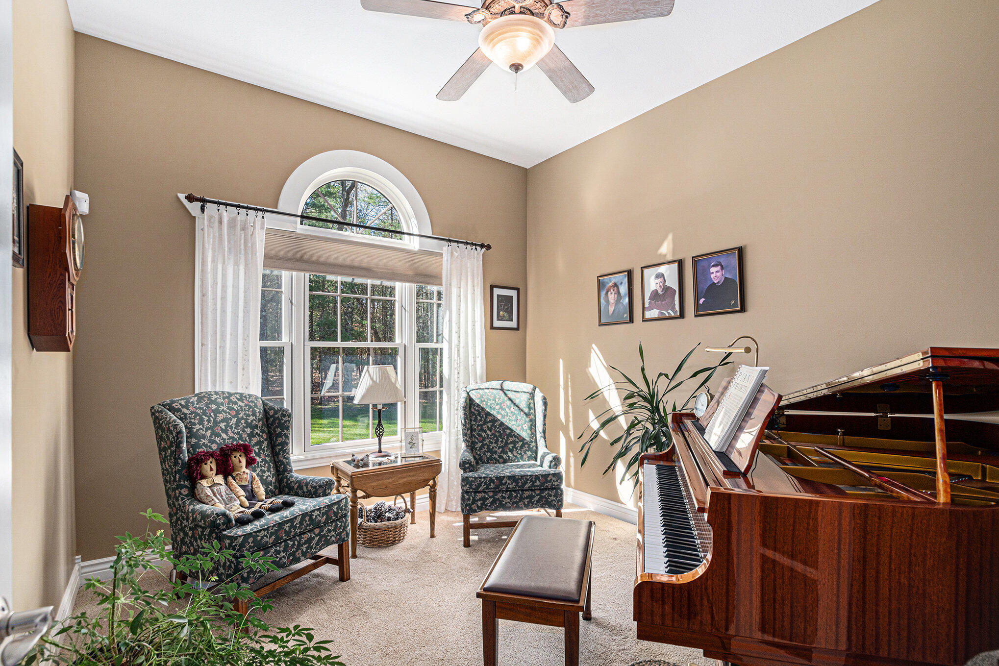 999 Holton Whitehall Road