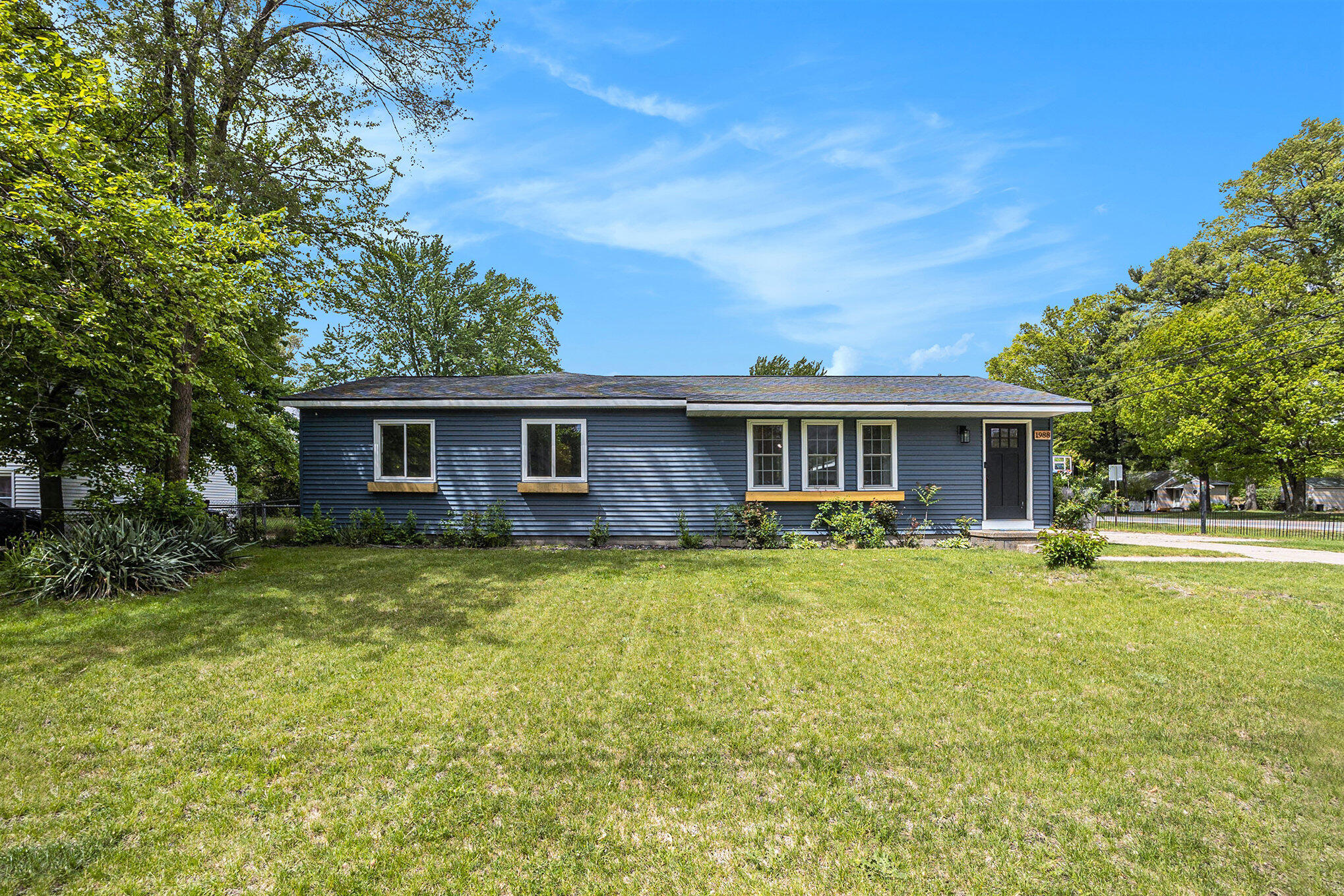 1988 Kregel Avenue