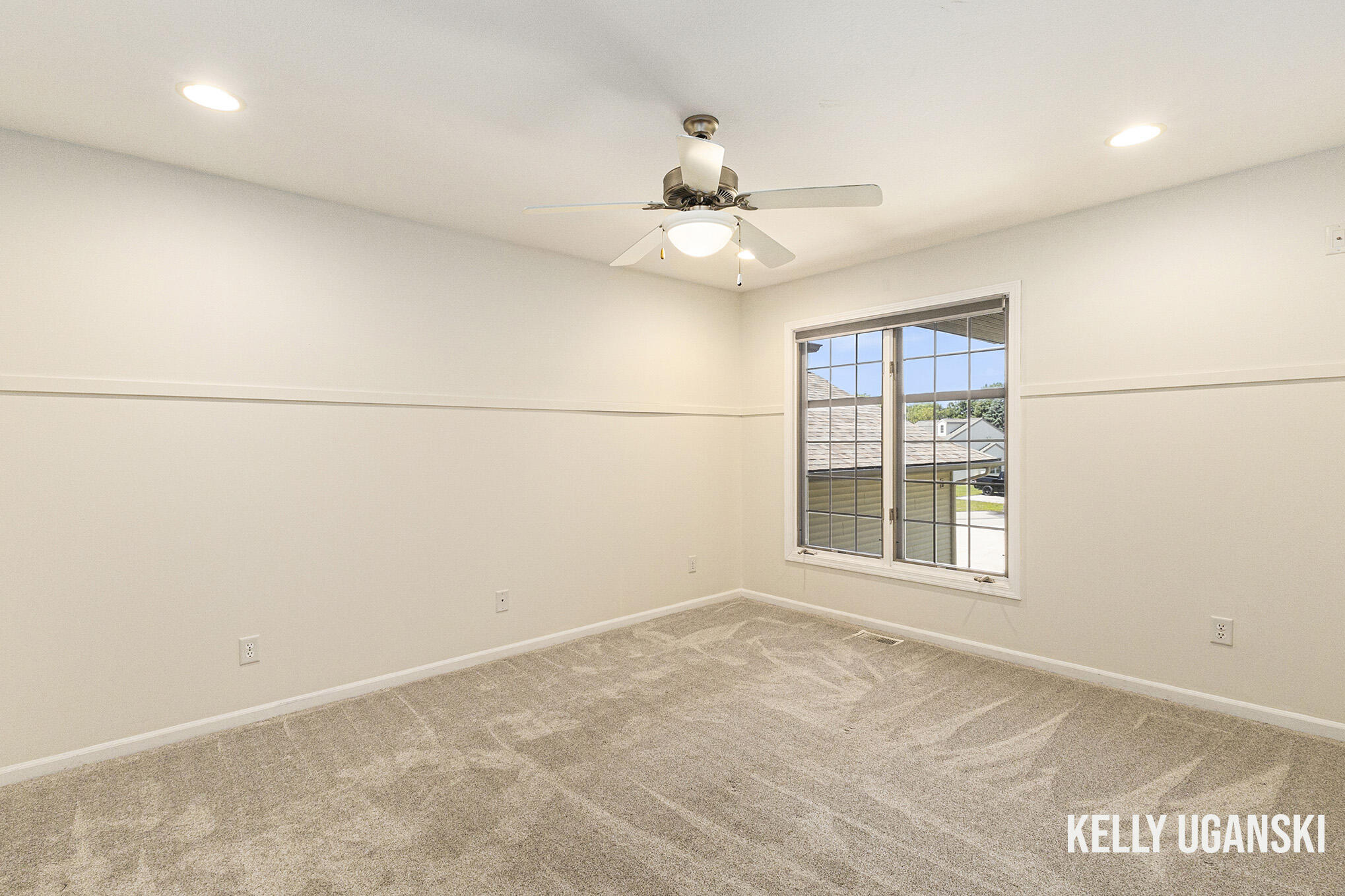 1201 S Timberview Drive