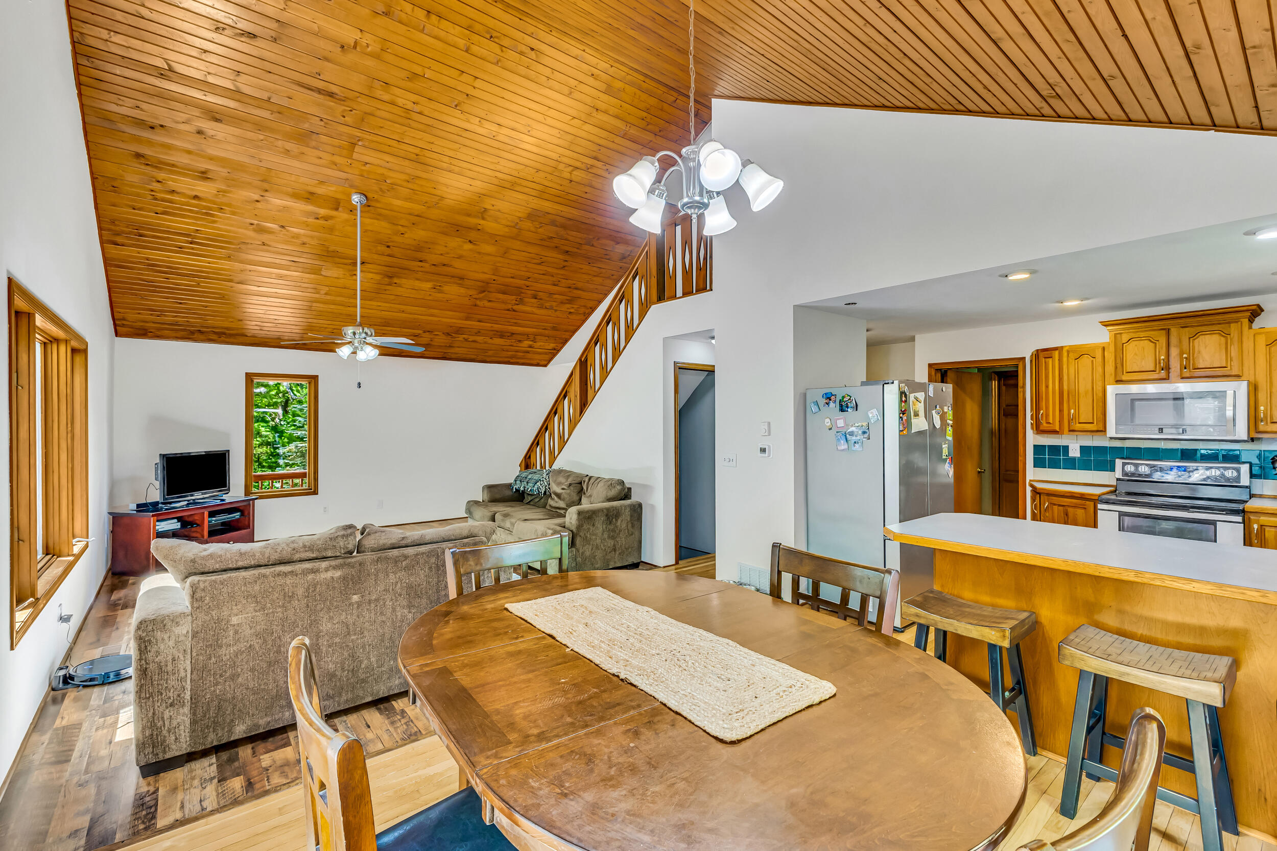 1875 Holton Whitehall Road