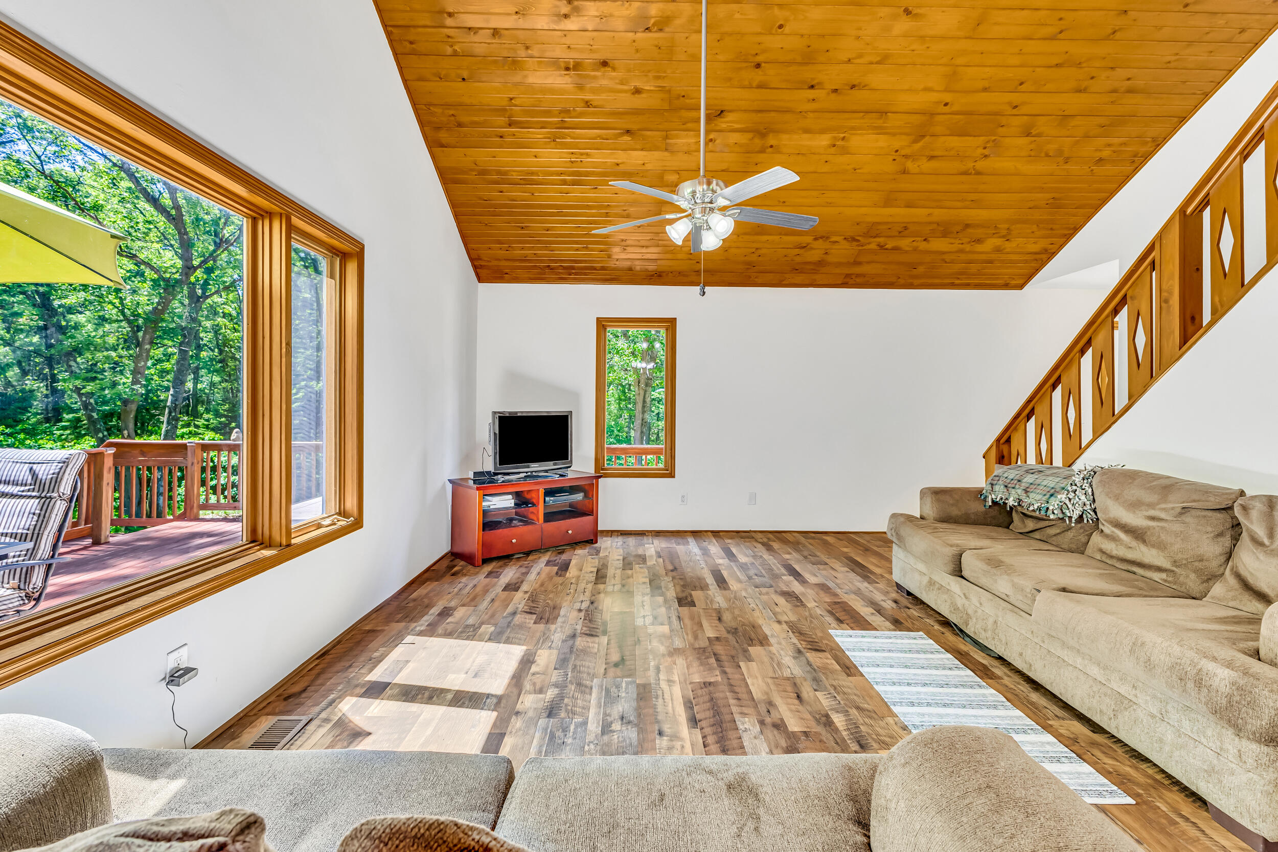 1875 Holton Whitehall Road