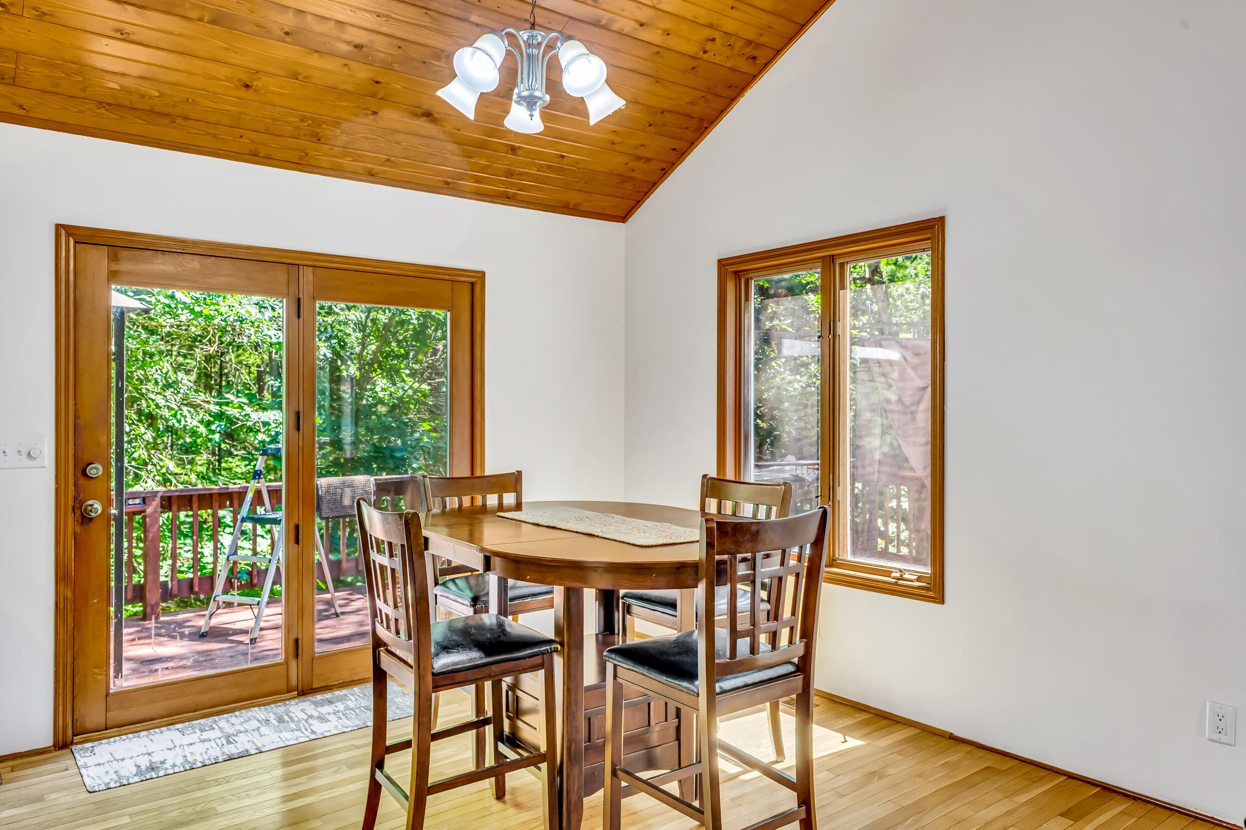 1875 Holton Whitehall Road