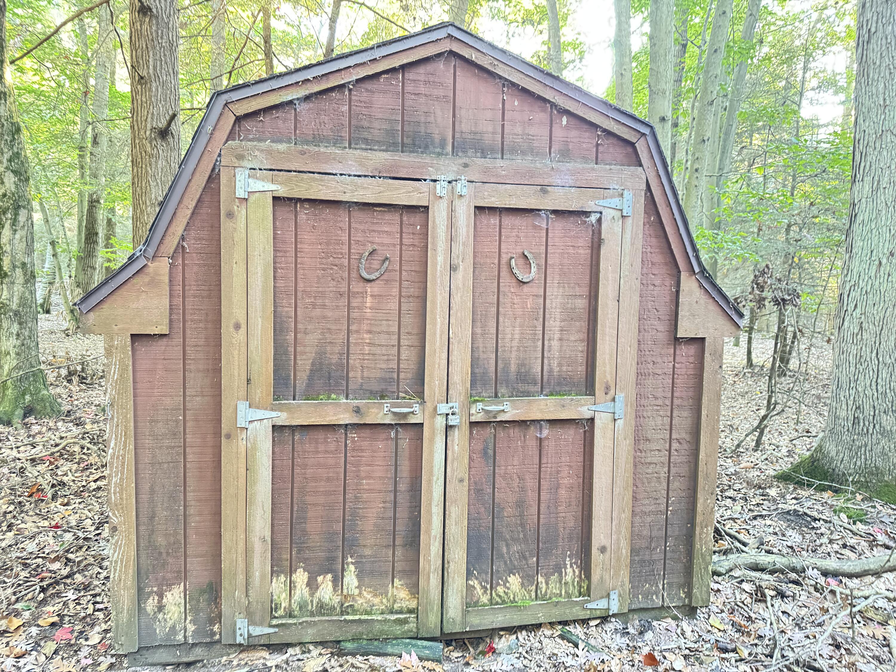 8367 W Stony Lake Road